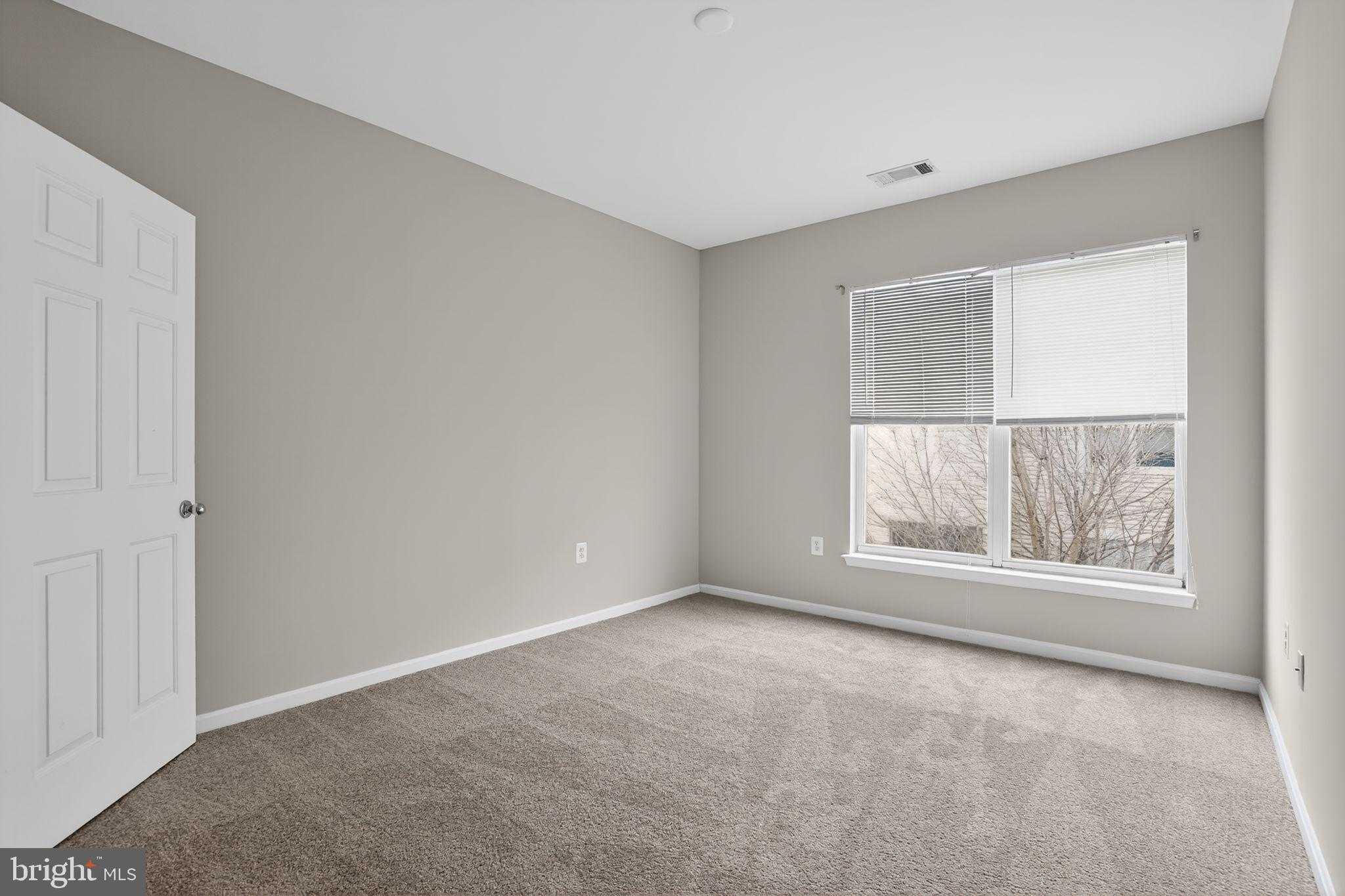 5142 Brittney Elyse Cir Apt J photo 8