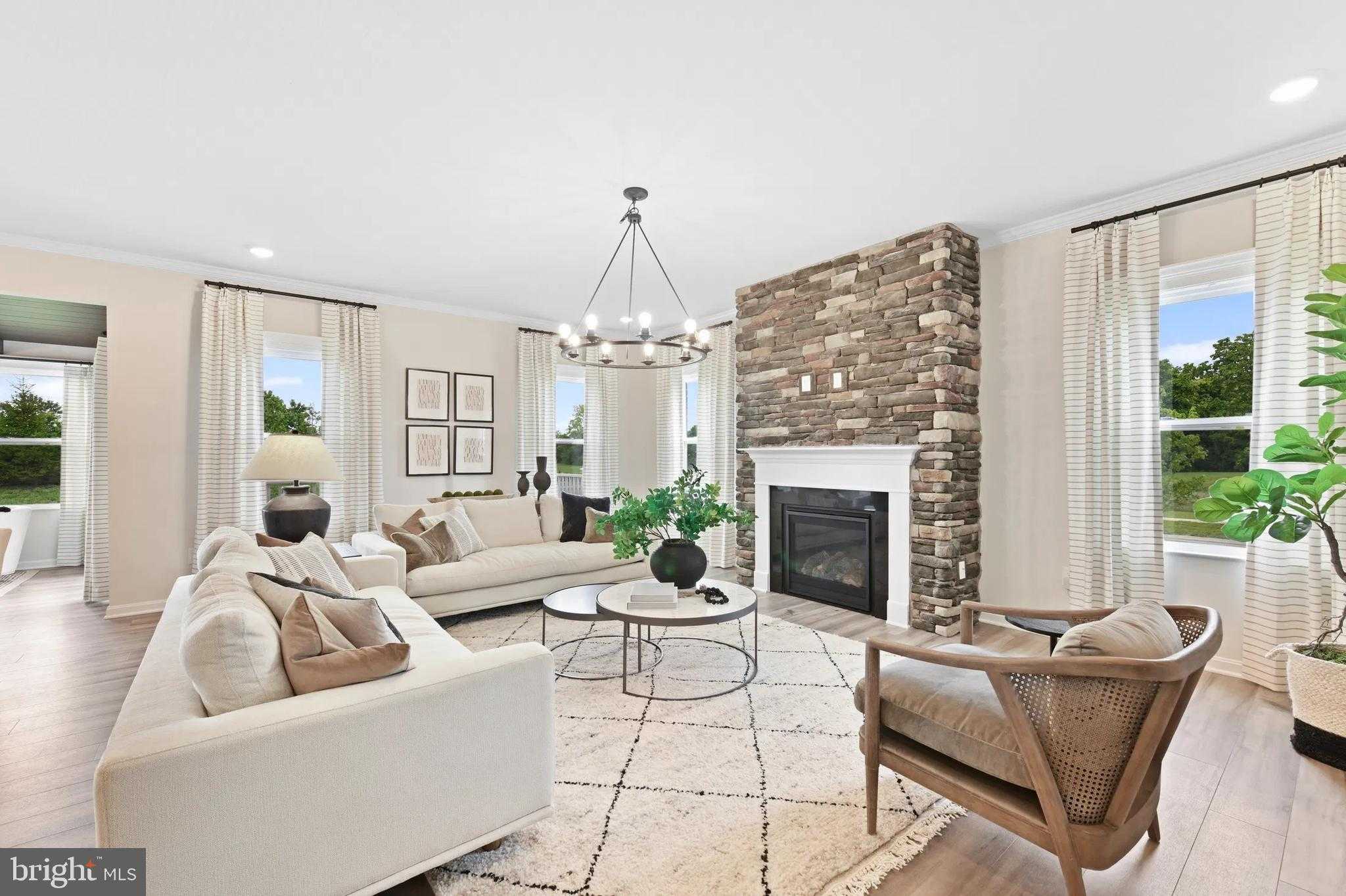 154 Williamson Rd photo 2