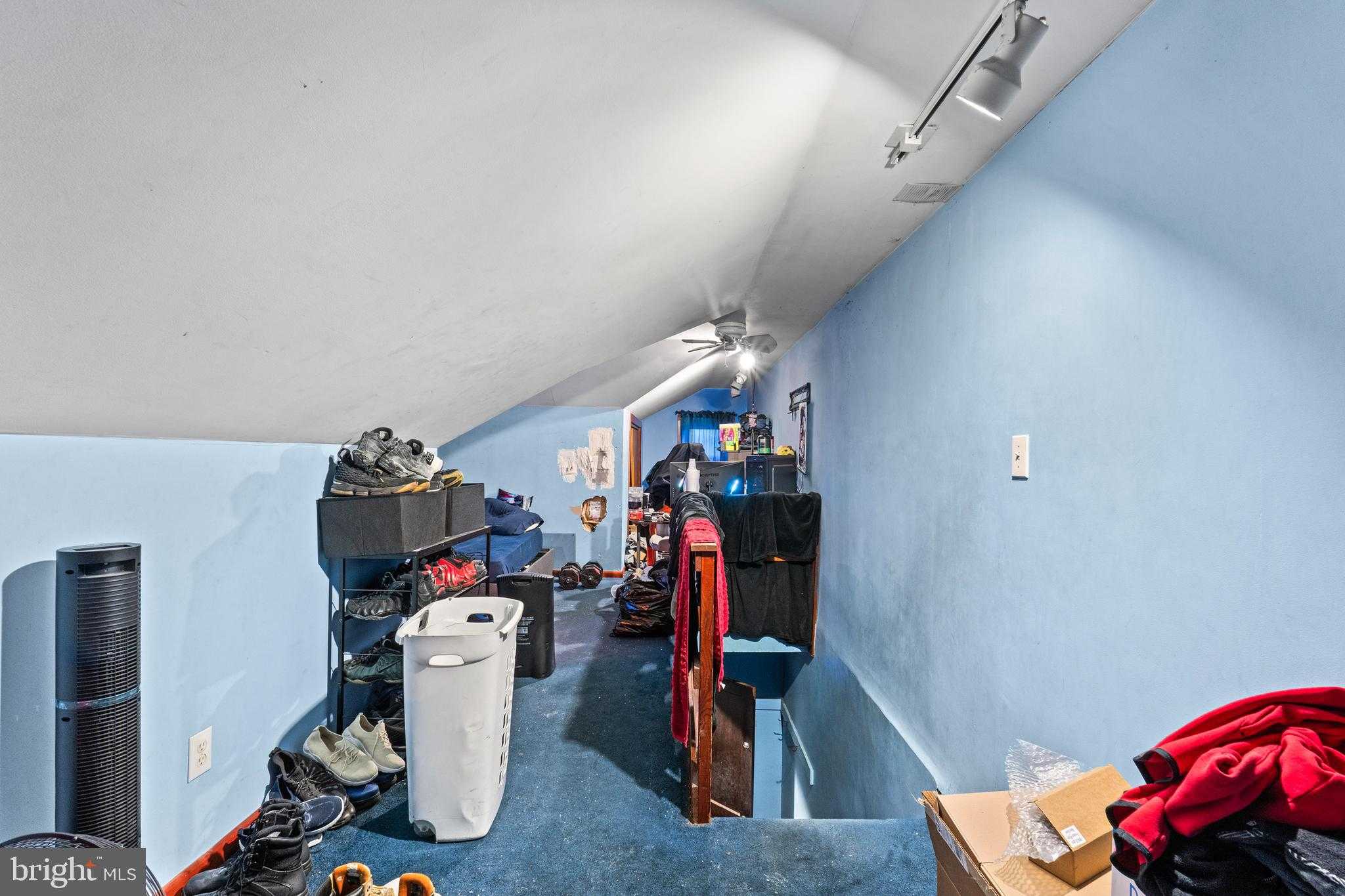 40 Stanton St photo 15