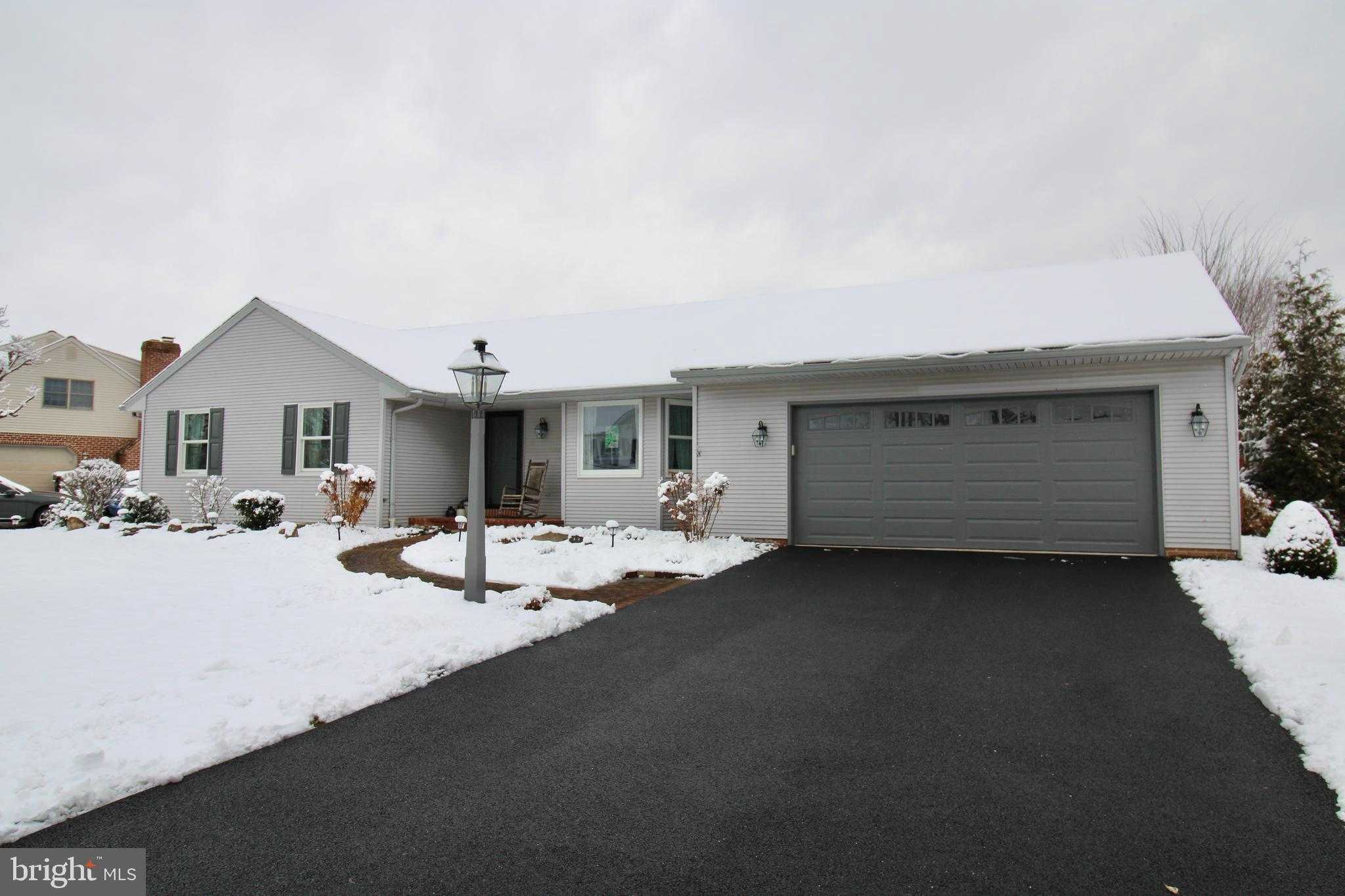 923 Jade Ave photo 59