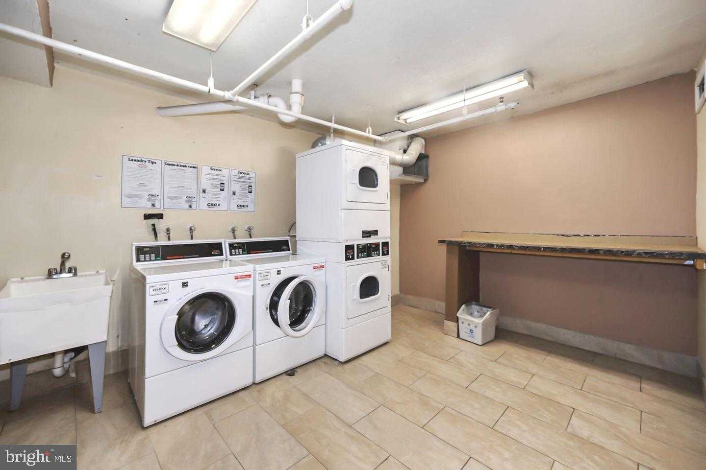 1836 Metzerott Rd Apt 916 photo 21