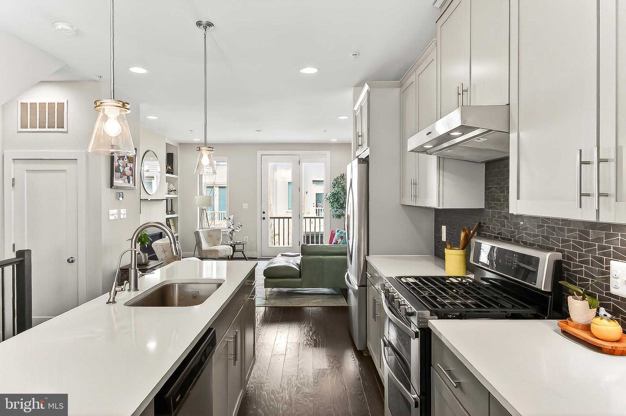 1910 Chapman Ave # 4 photo 19