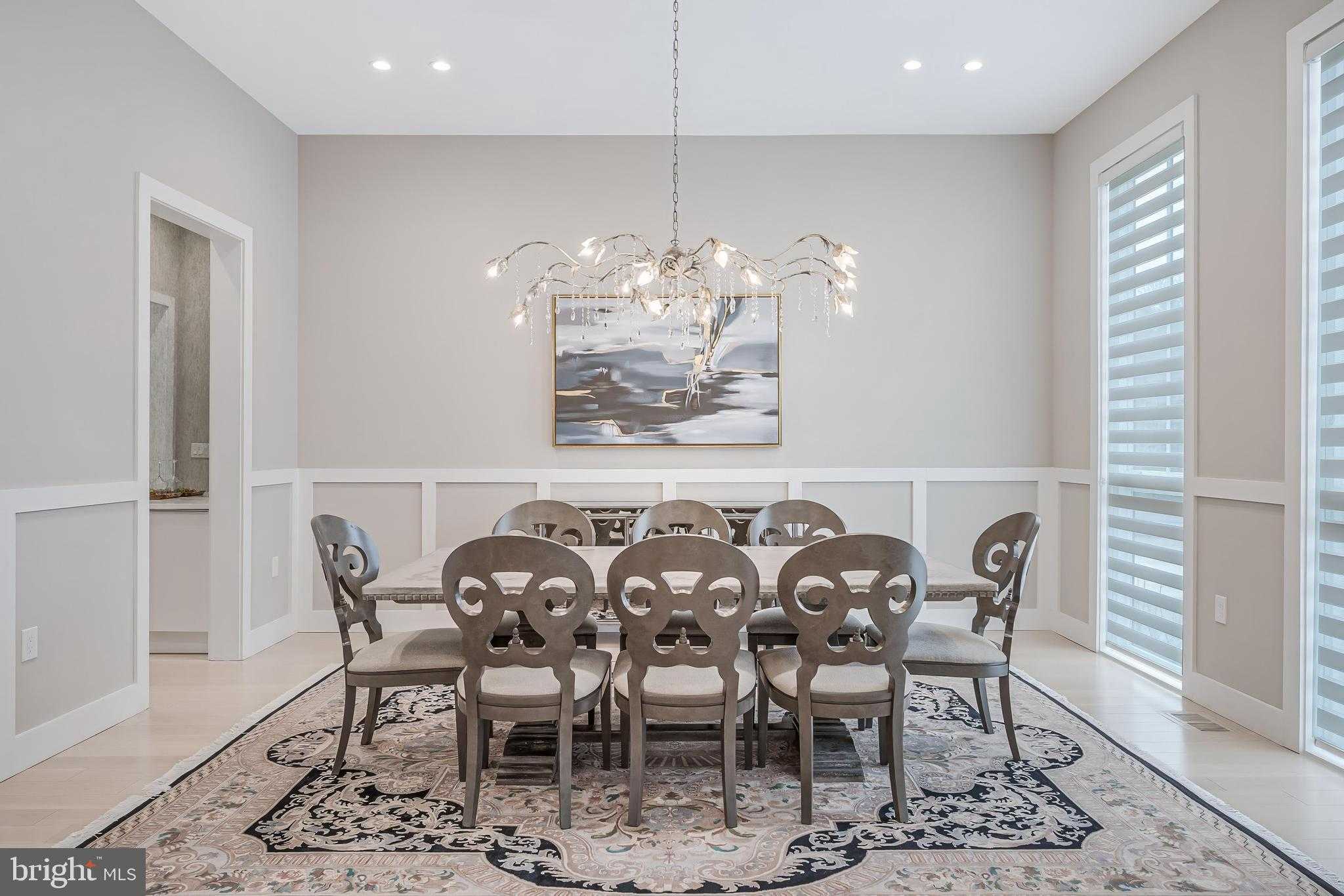 908 Walker Rd photo 5