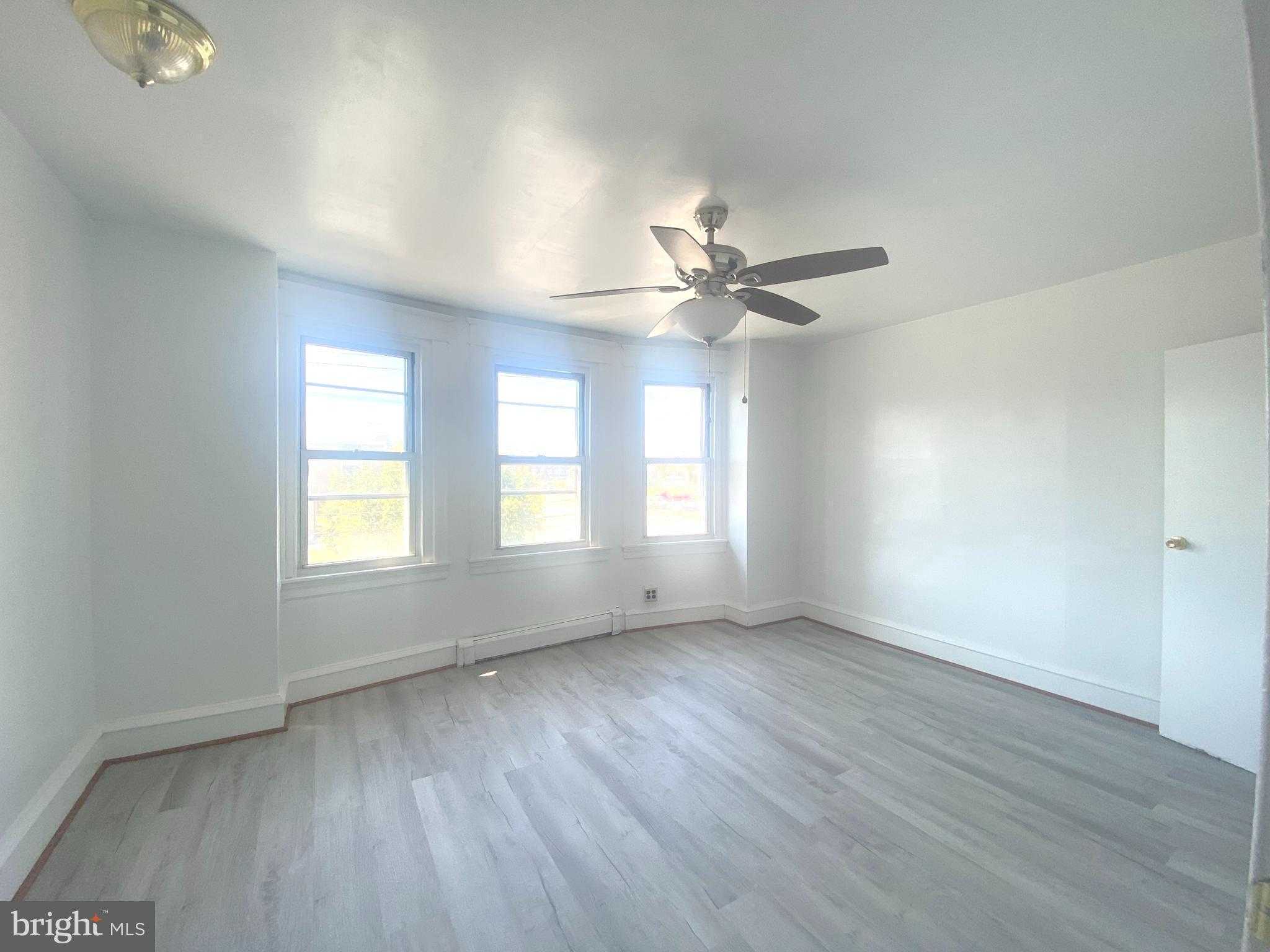 2241 Knorr St photo 17