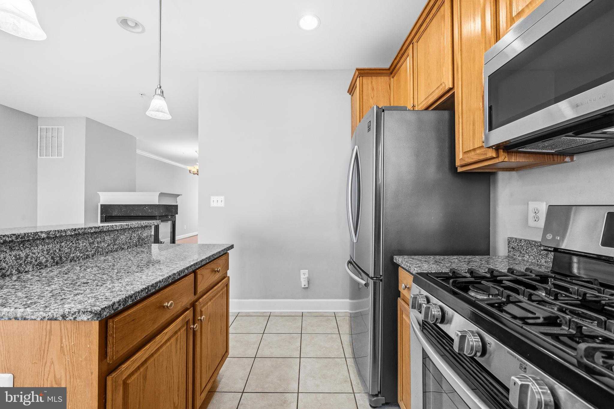 563 Pelican Ave photo 8