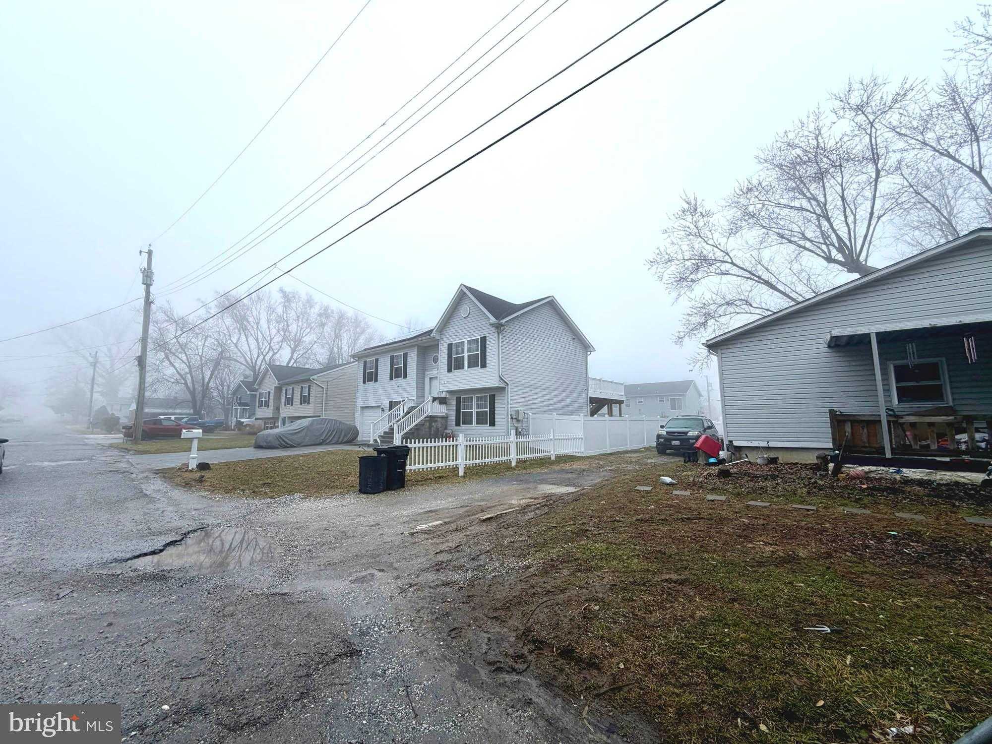 Baltimore St photo 6