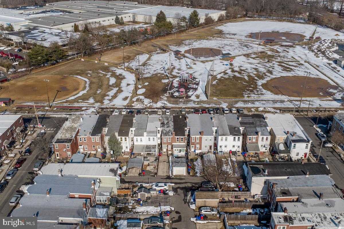 916 Jefferson Ave photo 47