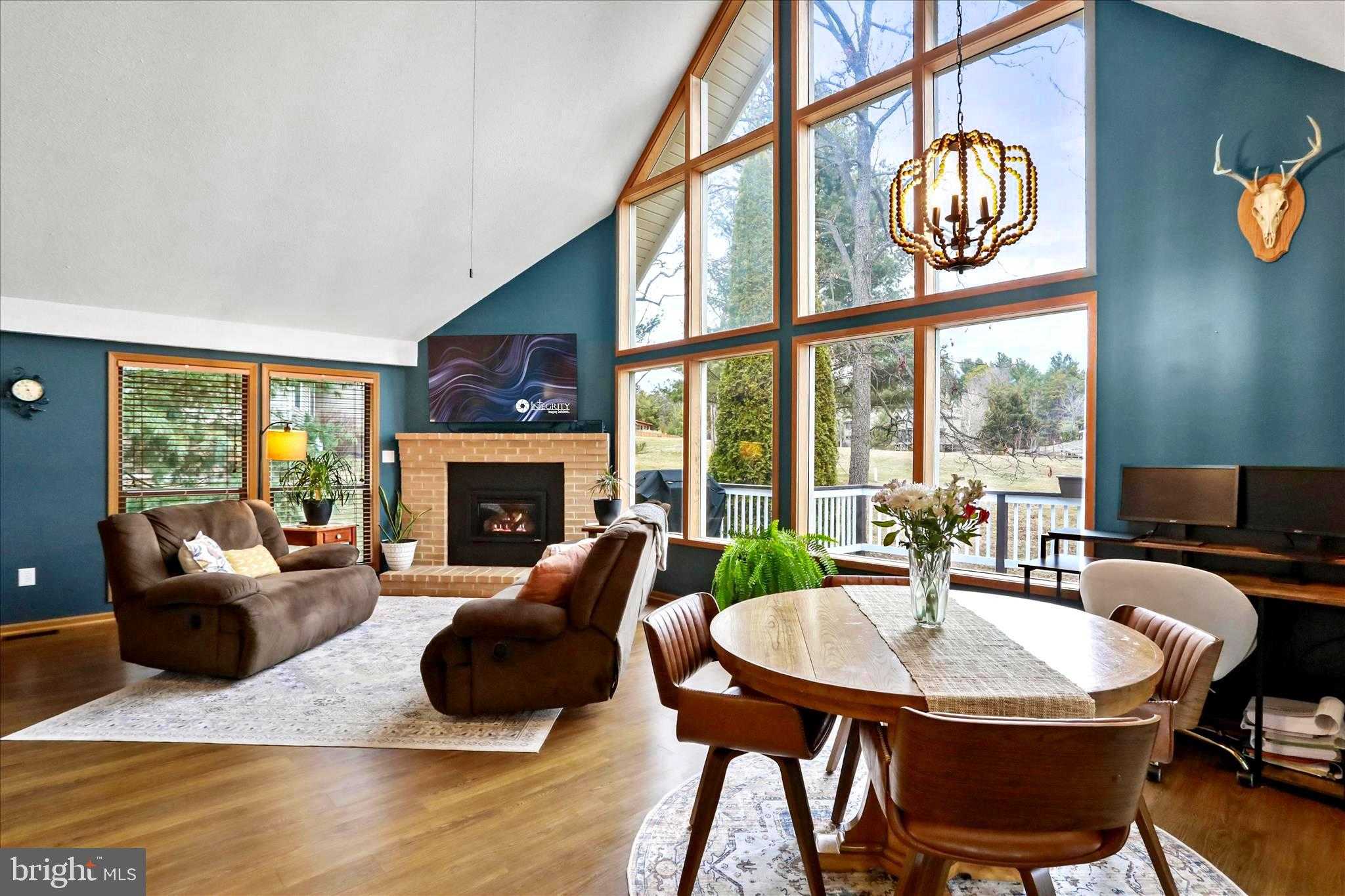 1208 Winter Camp Trl photo 2