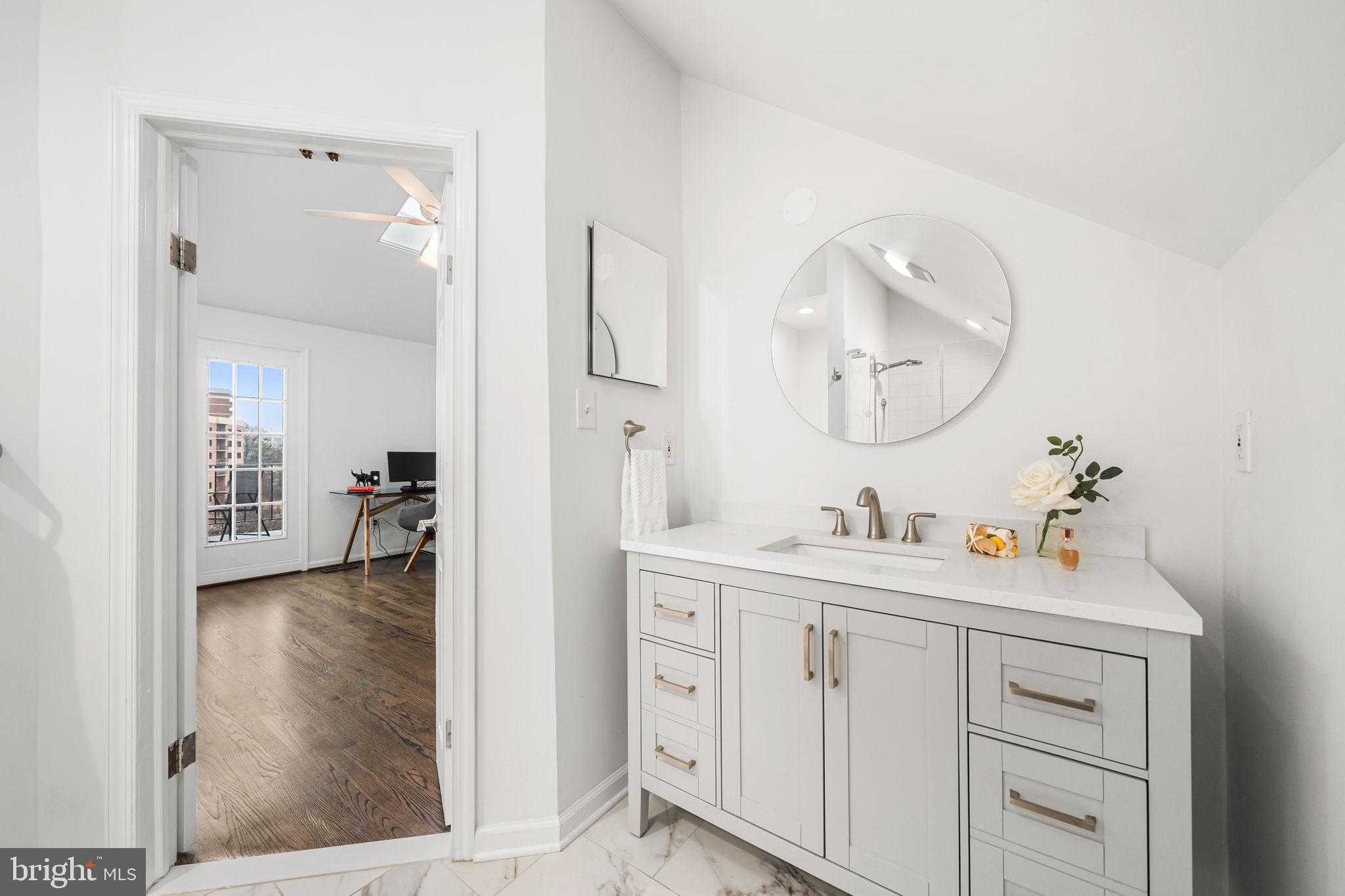 2520 Fairfax Dr # 4diii photo 39