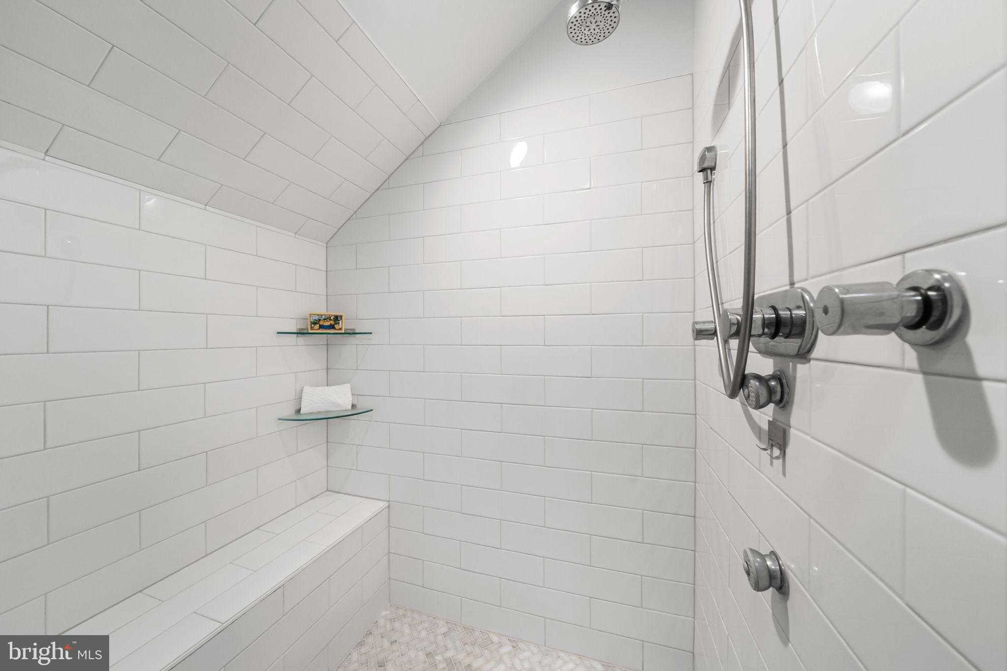 2520 Fairfax Dr # 4diii photo 40