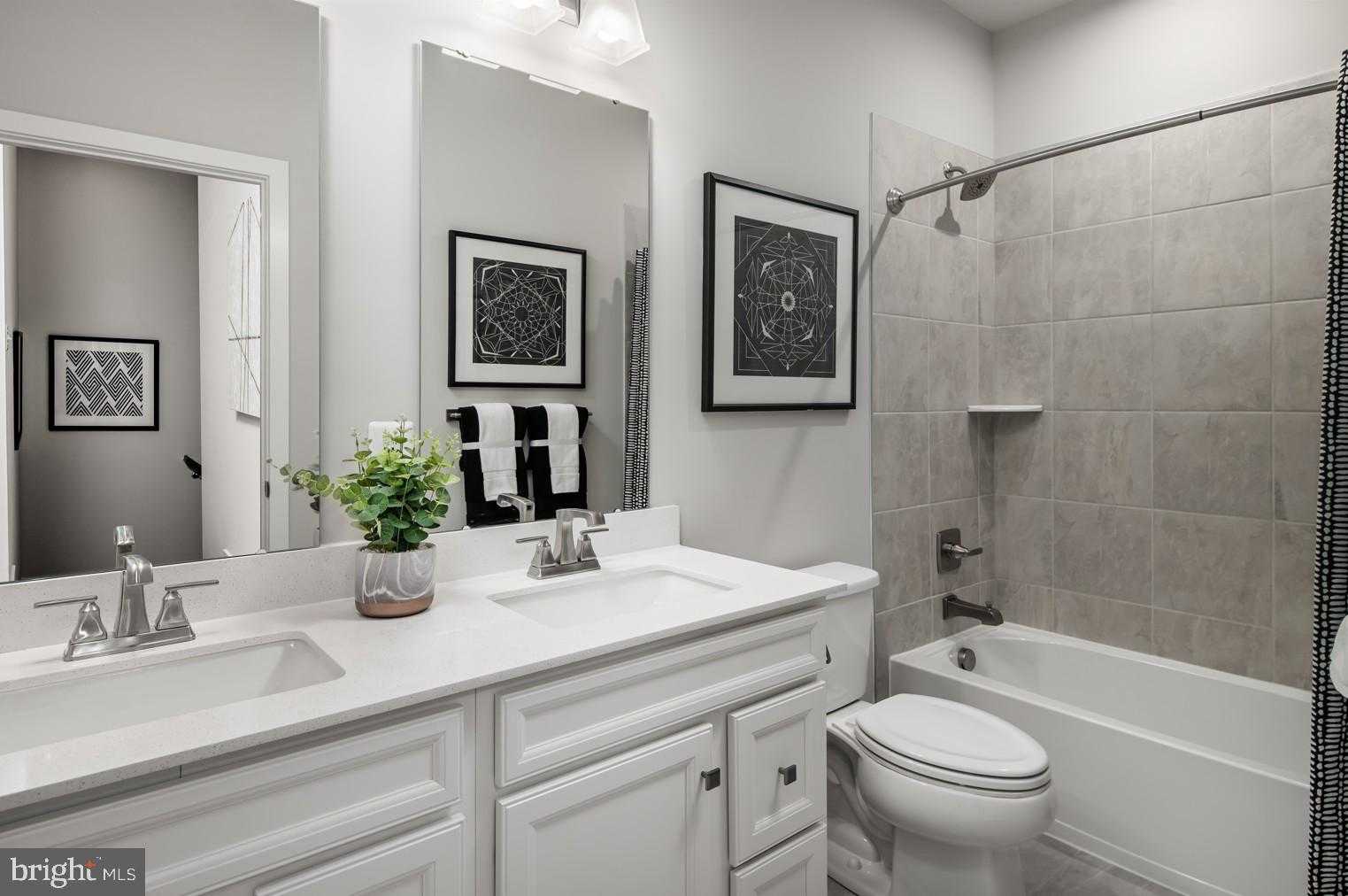 1737 Destrier St photo 15