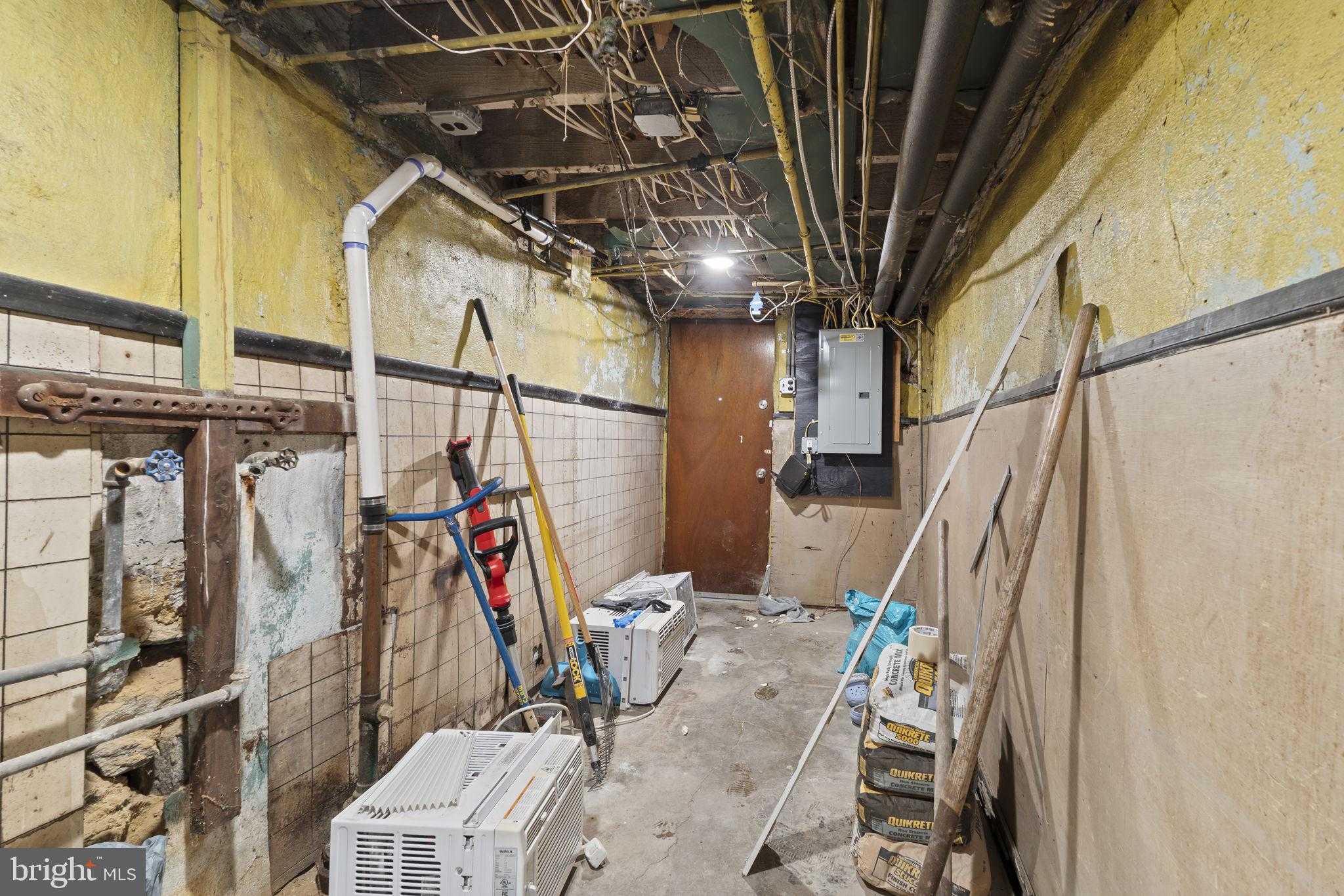 726 N 48th St photo 25