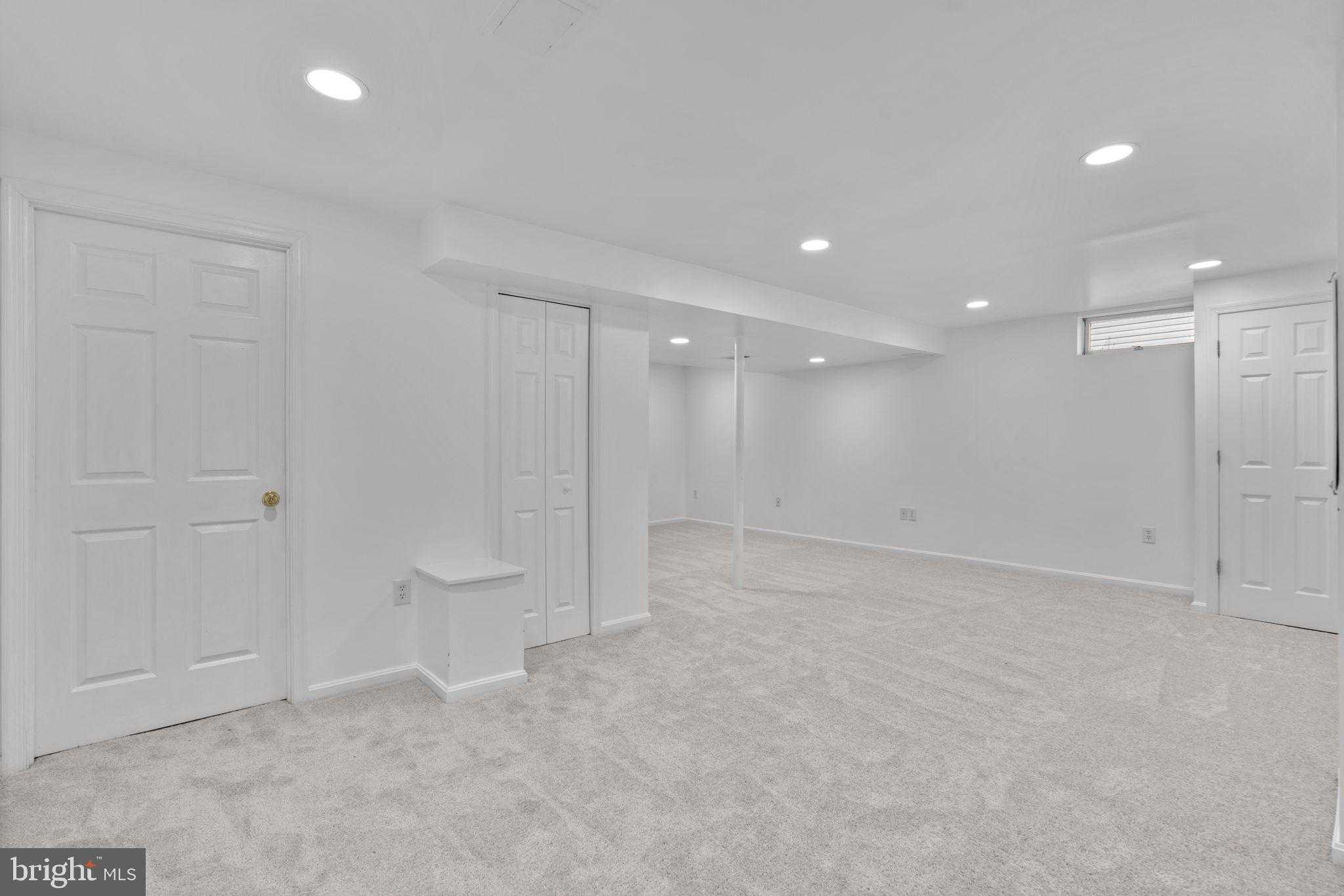 7434 First League photo 32