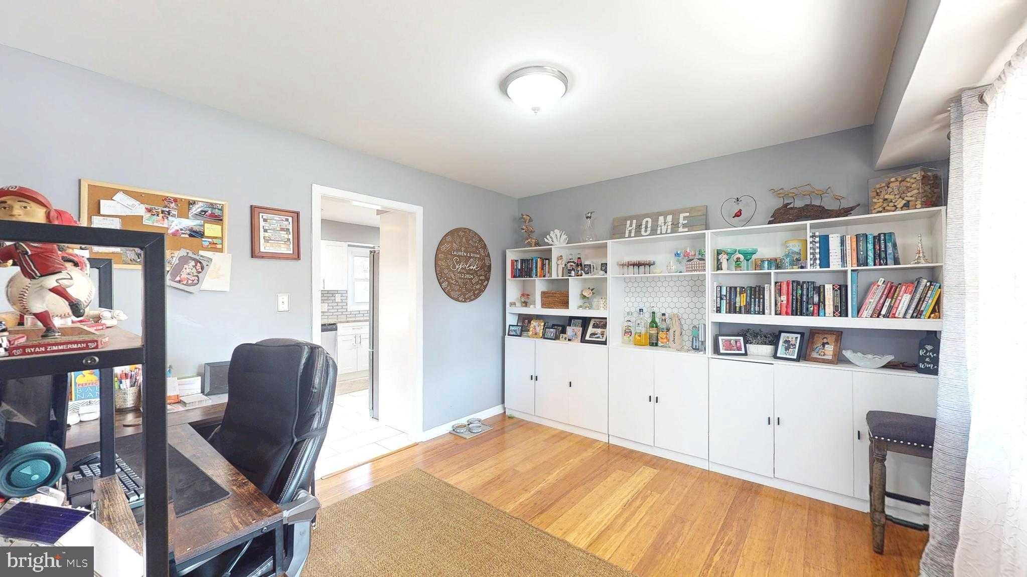 12302 Stafford Ln photo 16