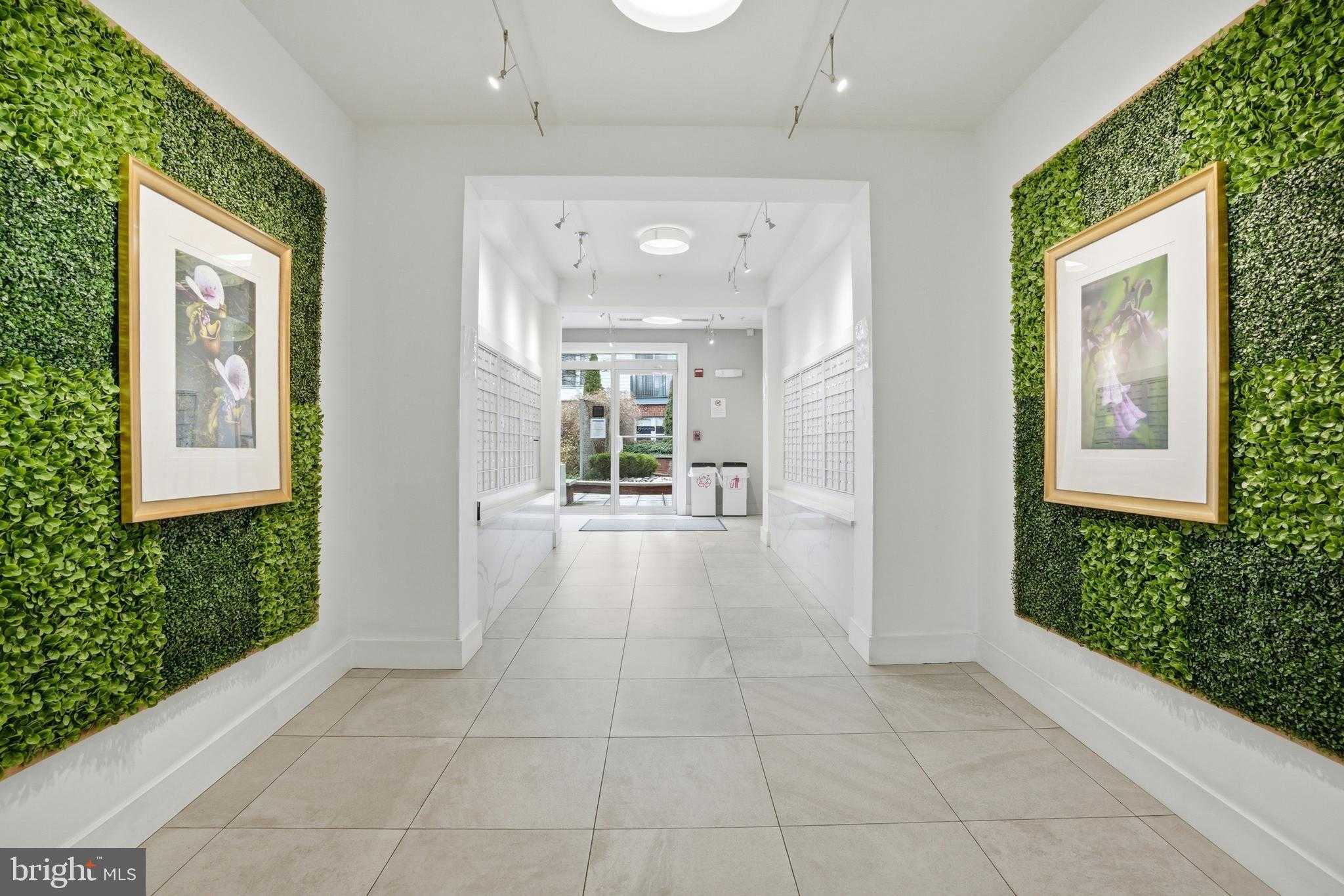 1800 Wilson Blvd Unit 214 photo 28