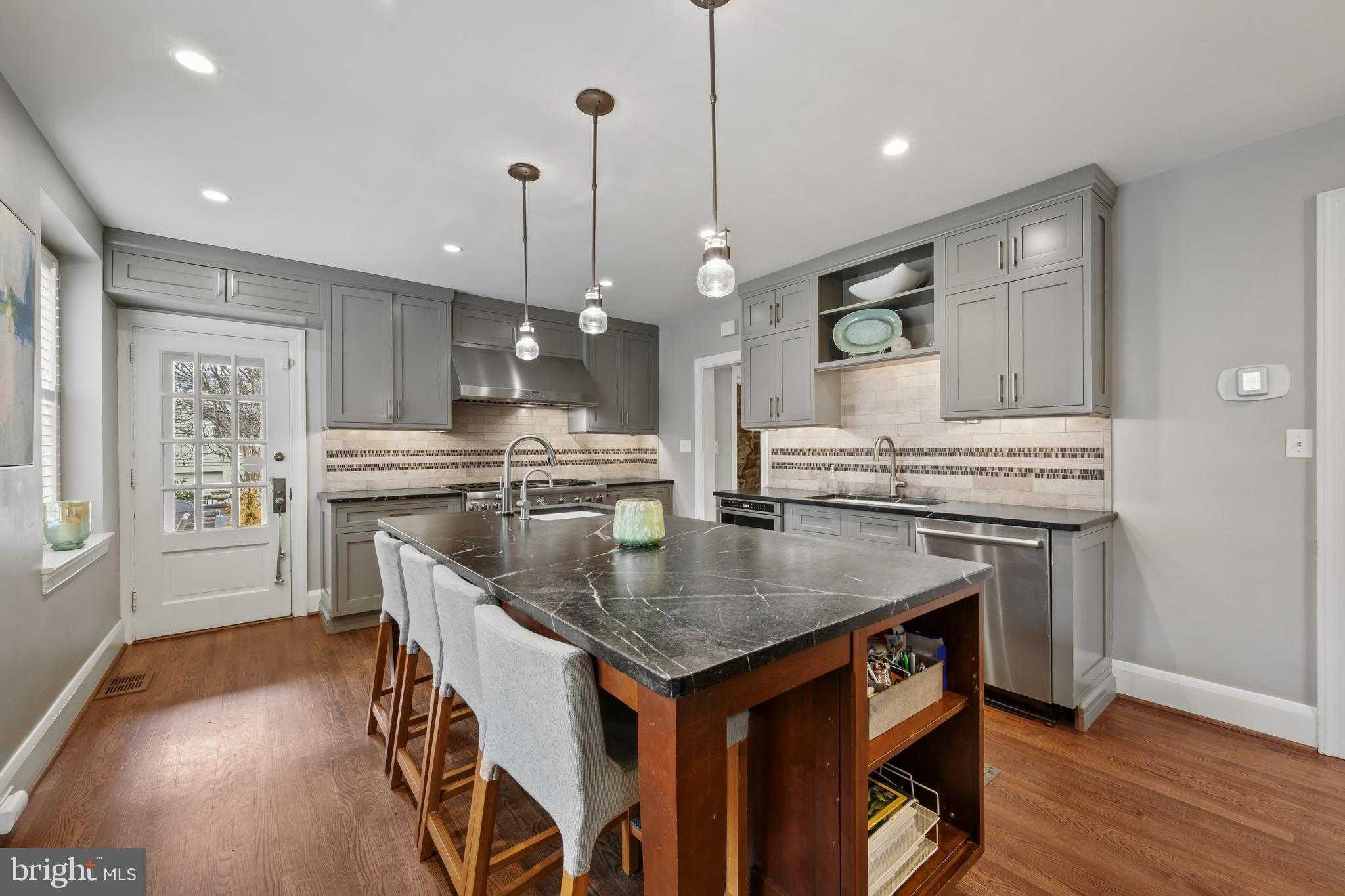 207 Upnor Rd photo 7