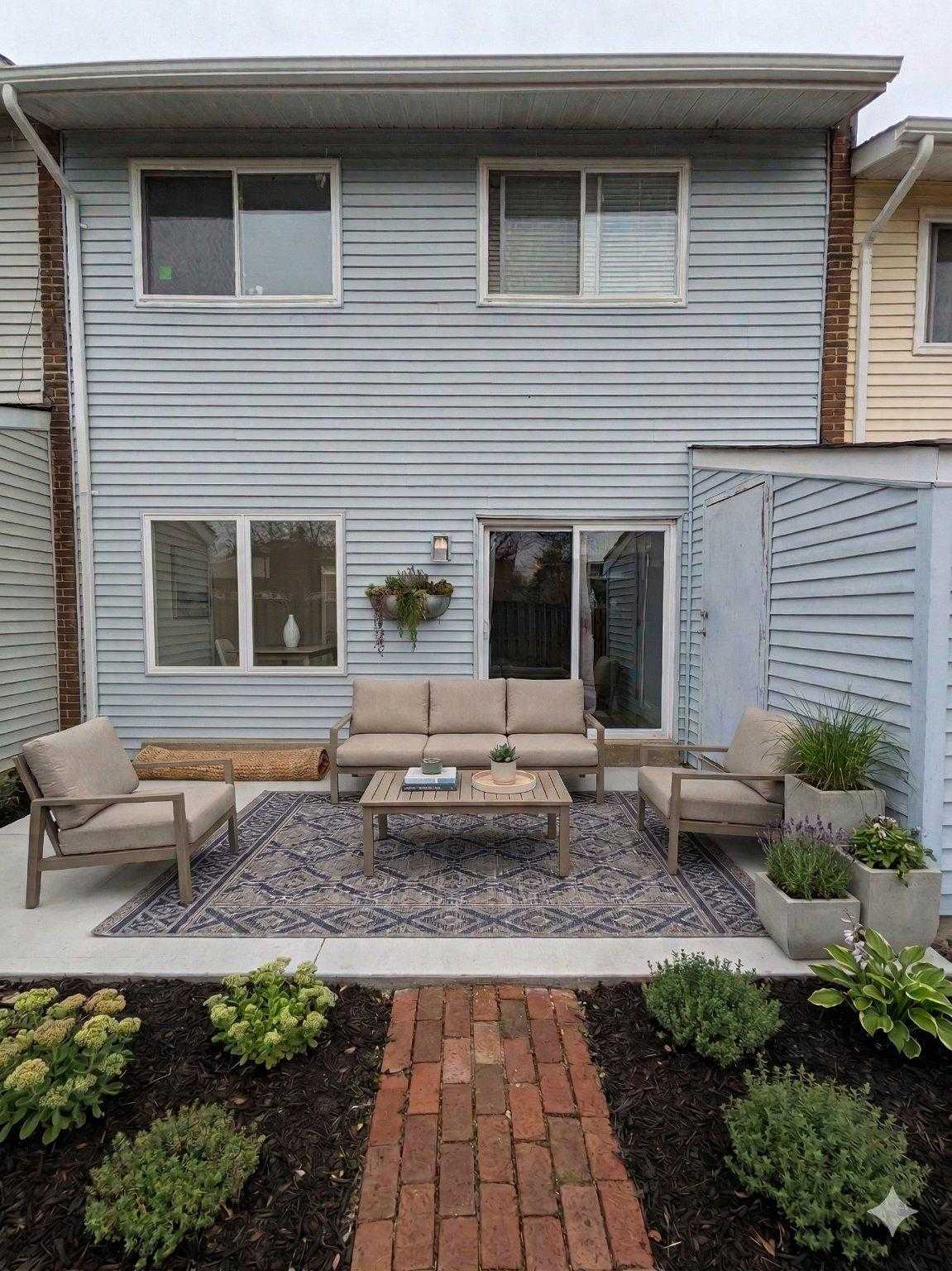 11024 Hiram CT photo 4