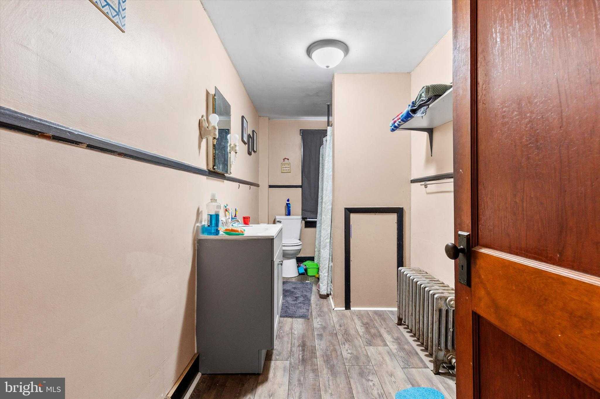 824 Elmwood St photo 18