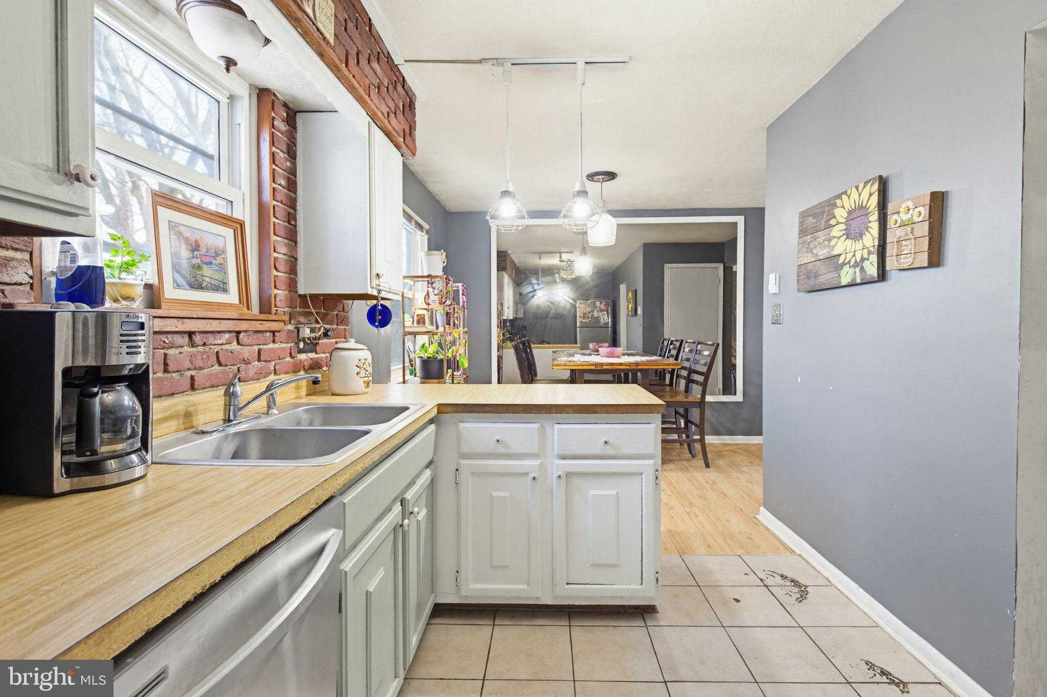 1038 Monticello Ln photo 13