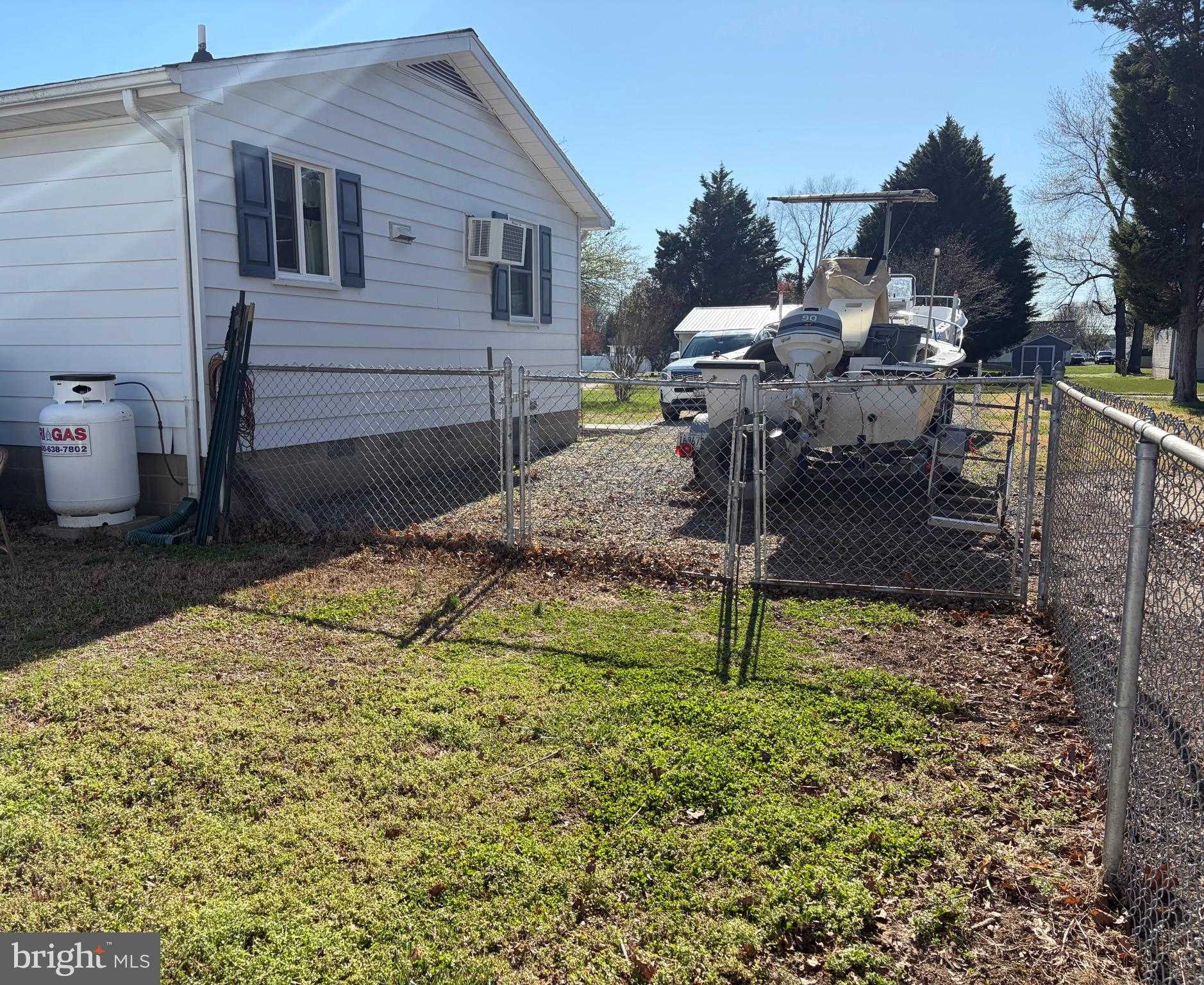 12 N Maple Ave photo 36