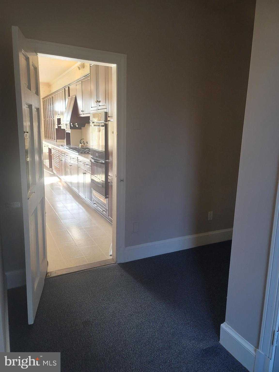 8926 Harvest Square CT photo 13