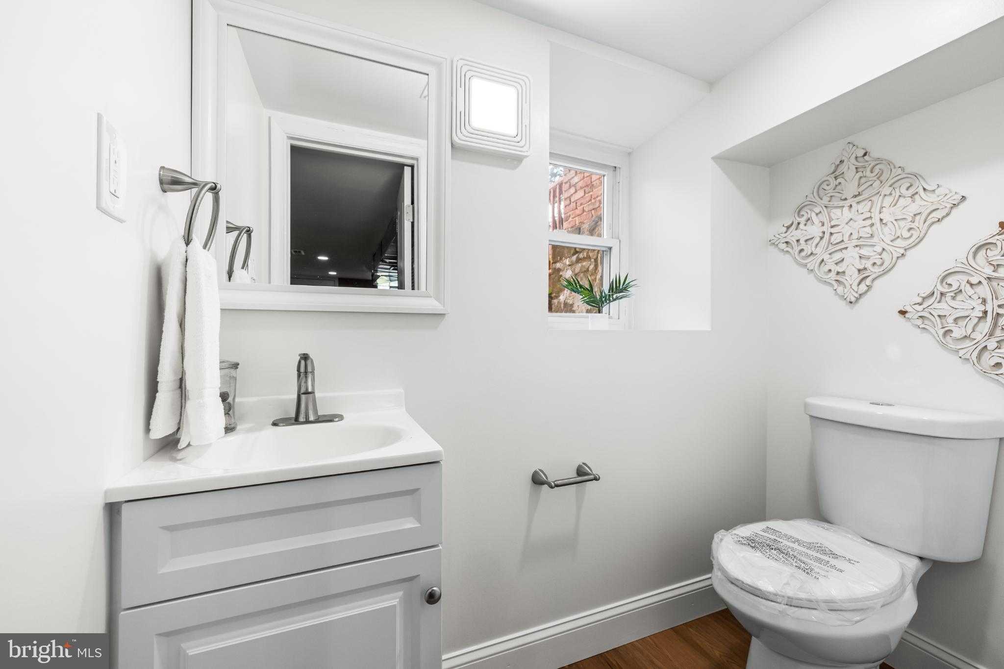 3507 Holmes Ave photo 48