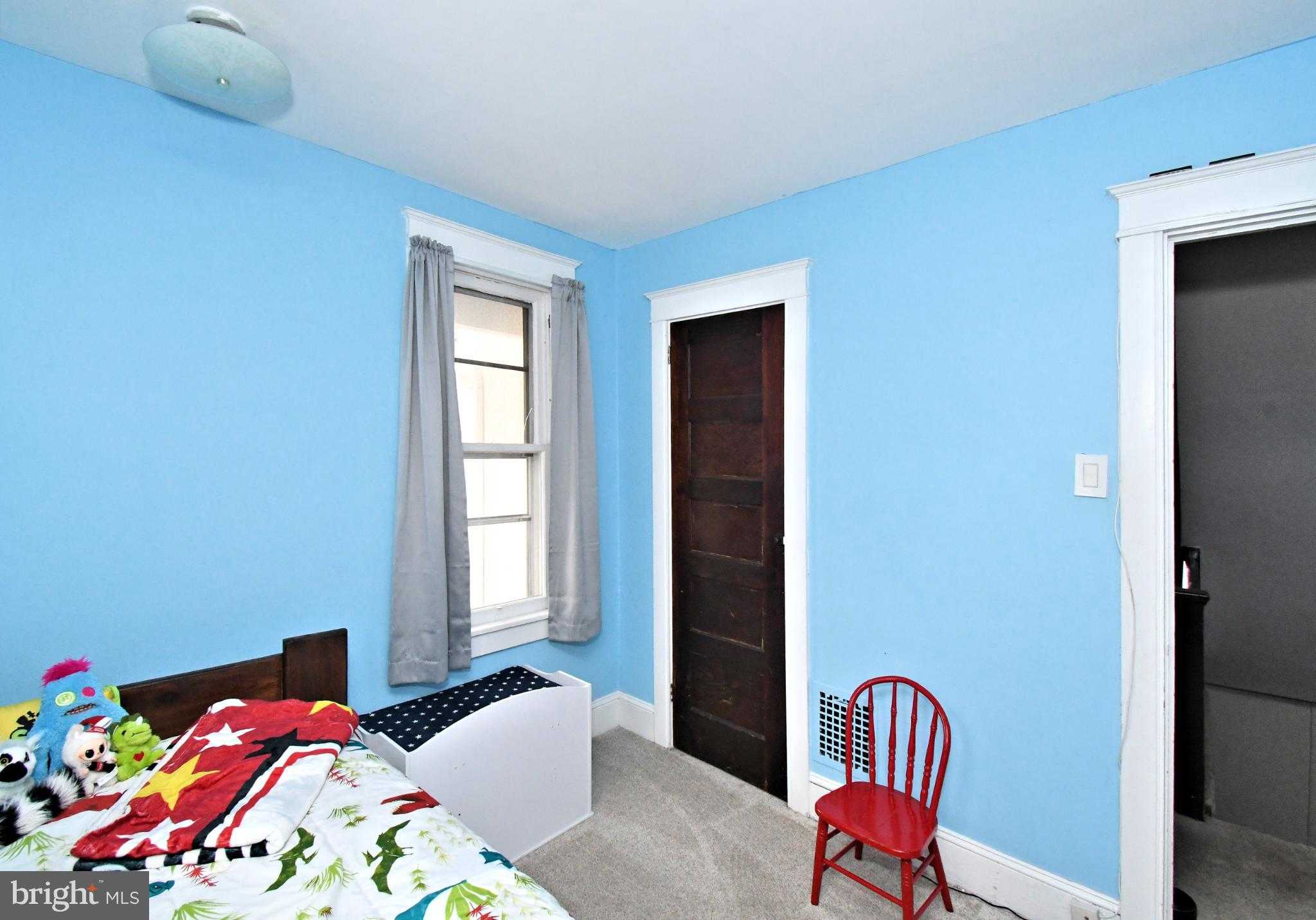 406 S 3rd Ave photo 26