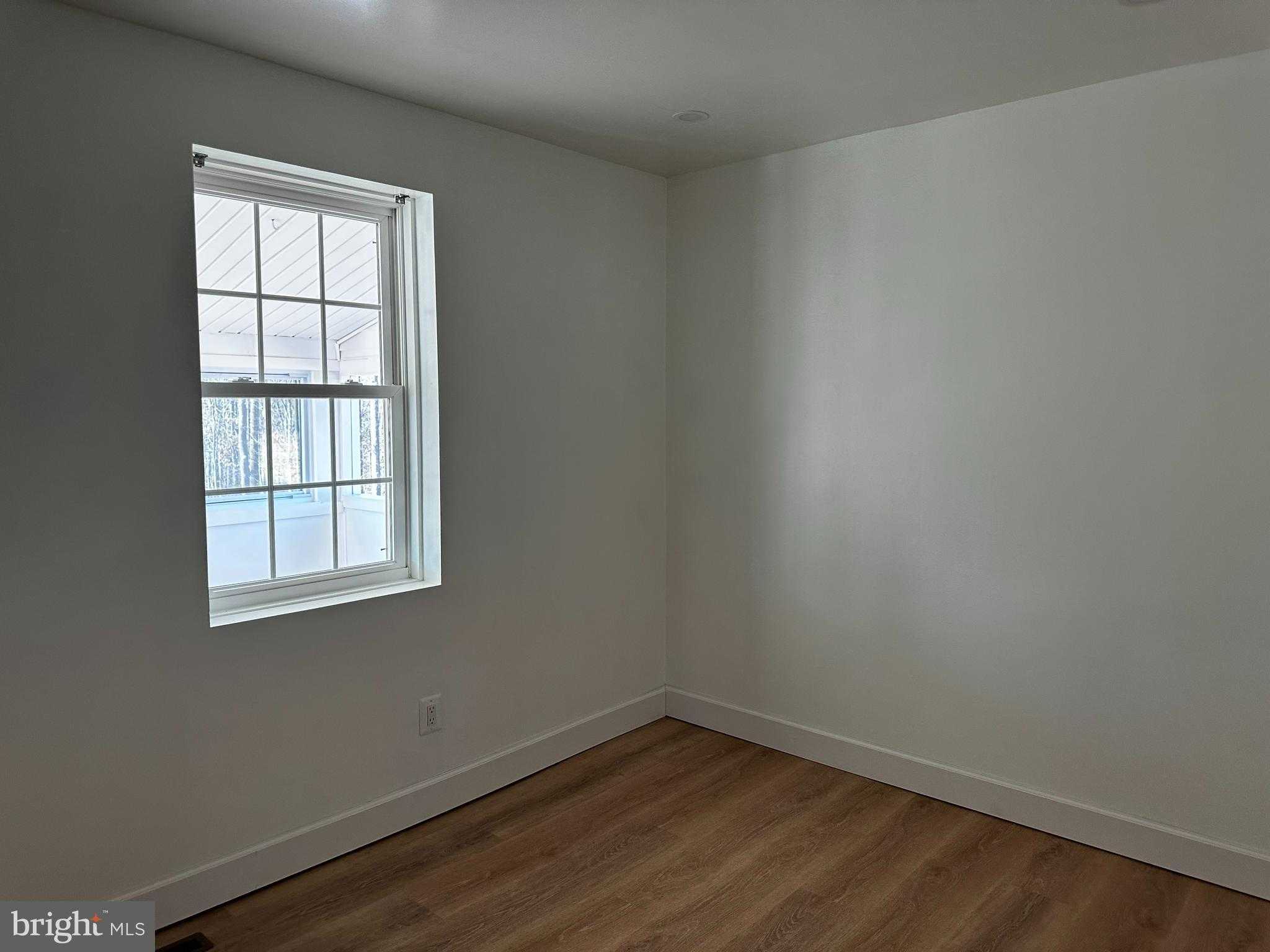 12134 Buck Hall Ln photo 25