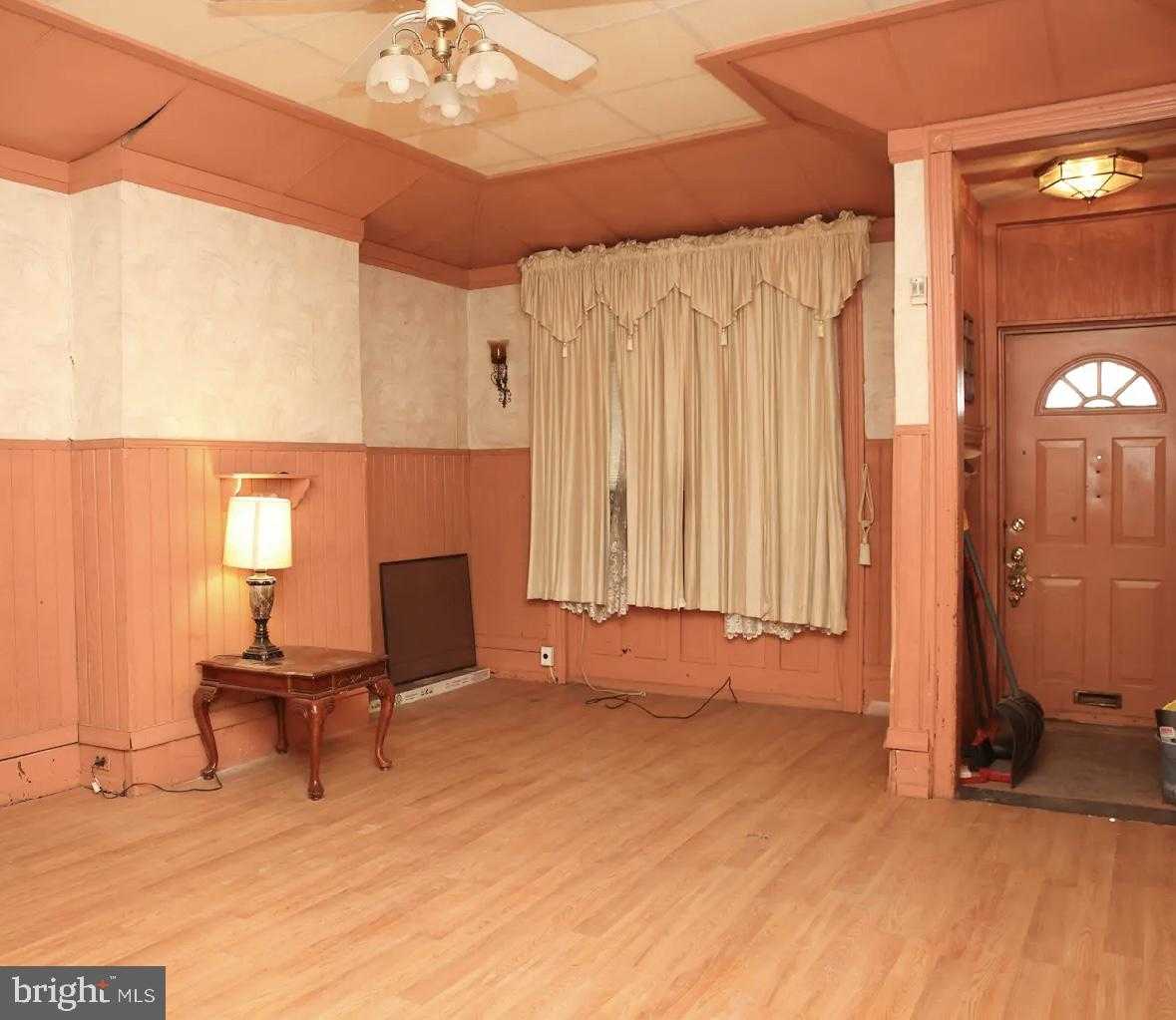 3630 N 18th St photo 2