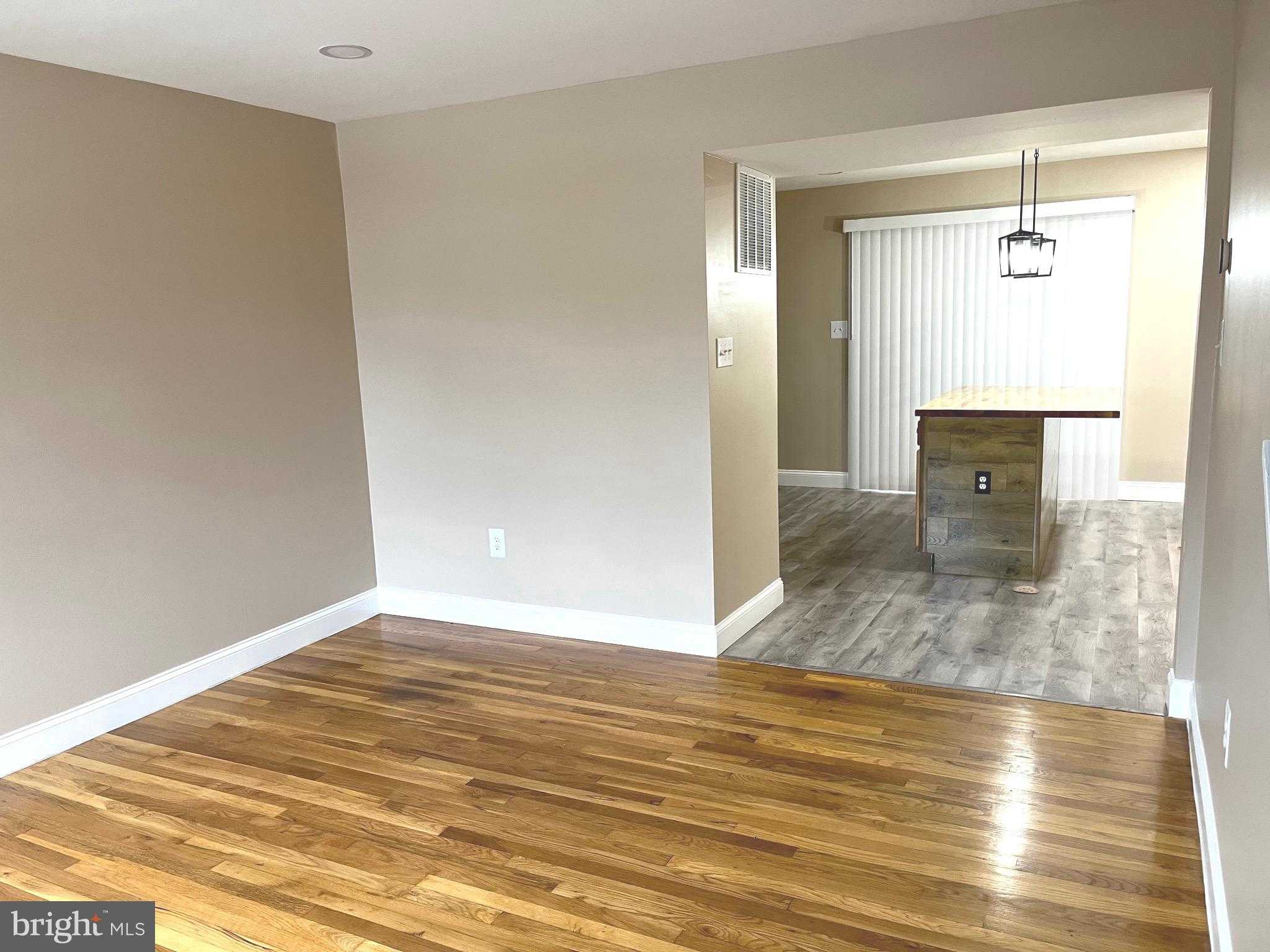 4865 Melbourne Rd photo 7