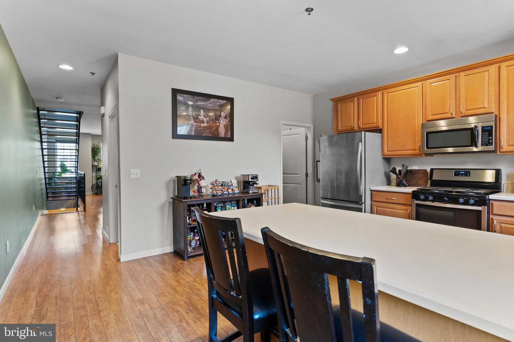 1931 Green St photo 22