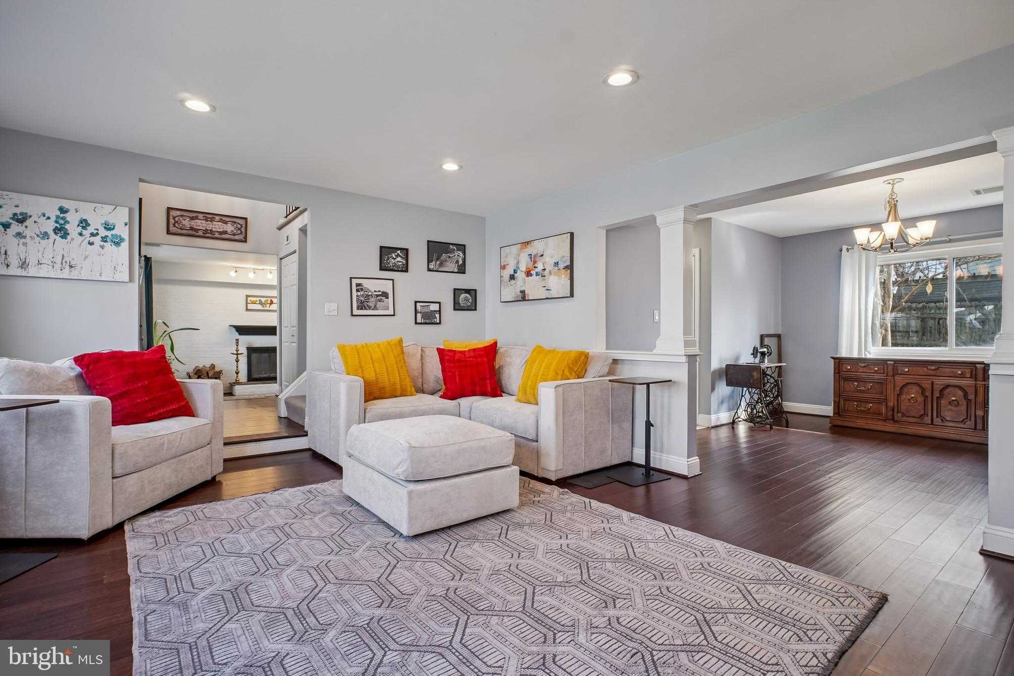 2205 Herman CT photo 7