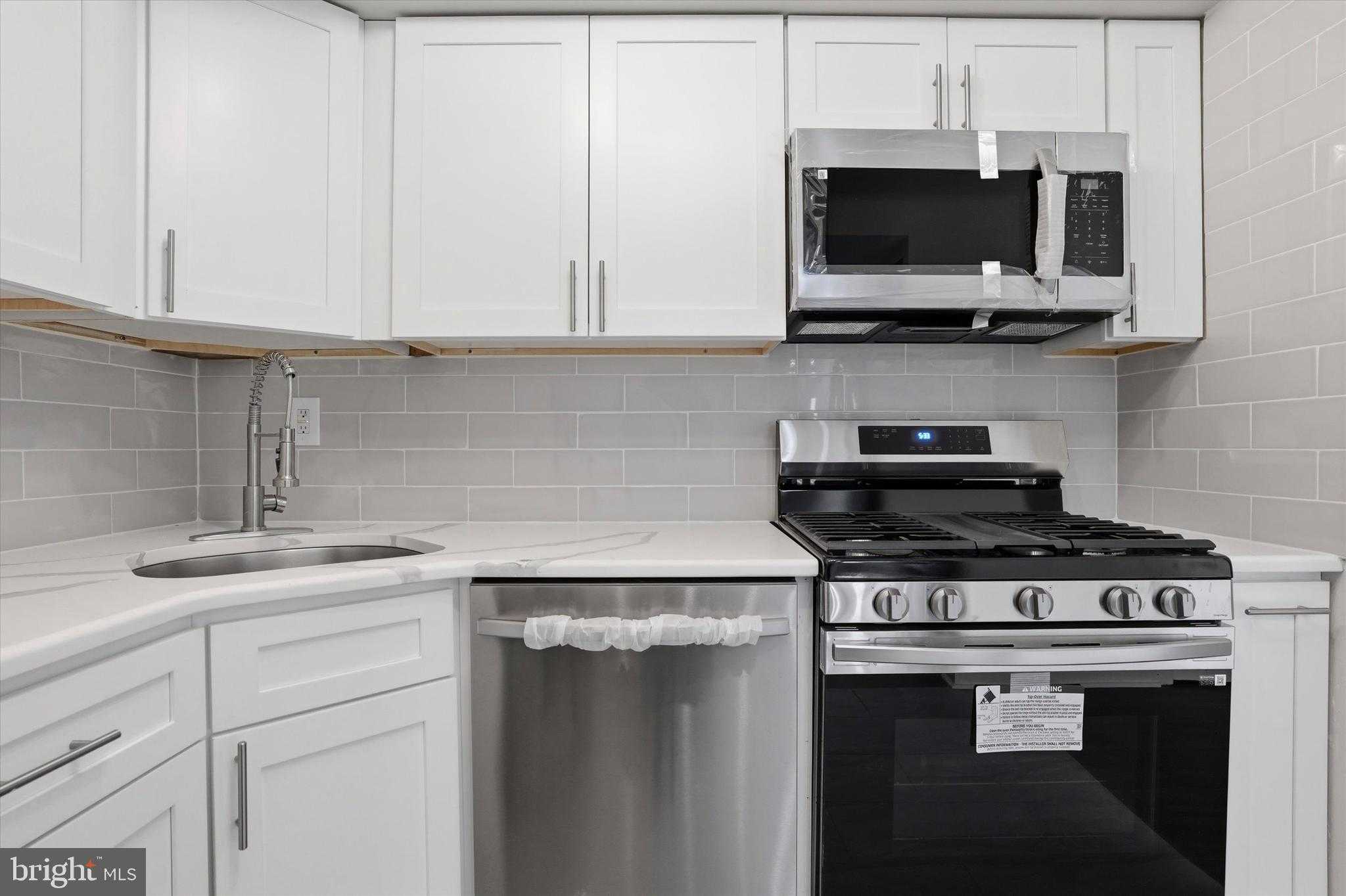 7750 Rockwell Ave photo 11