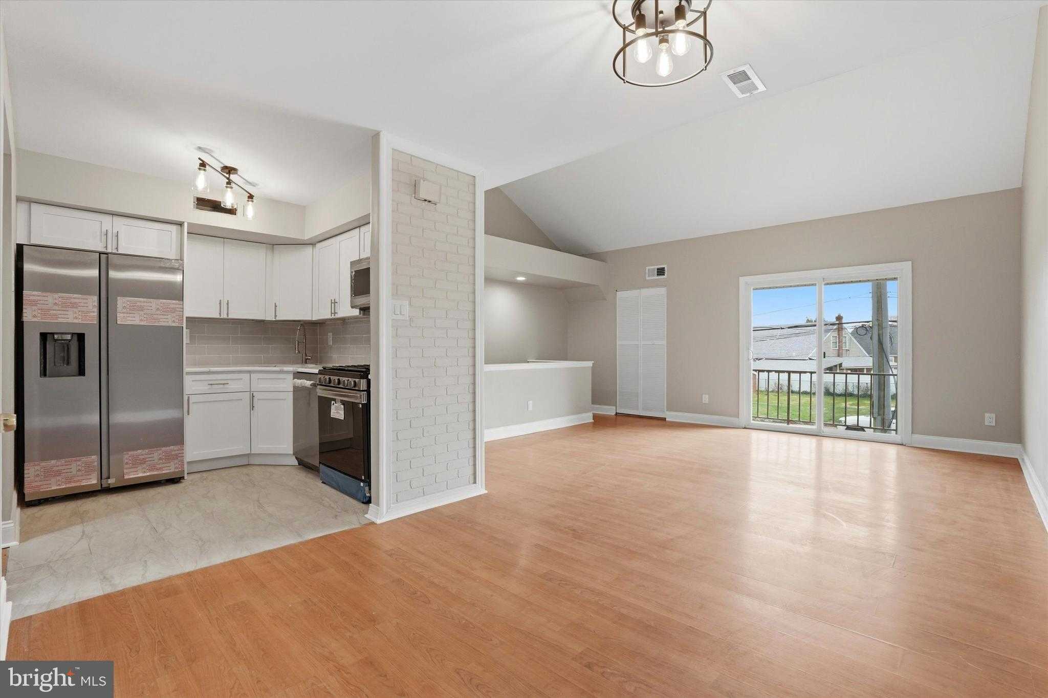 7750 Rockwell Ave photo 3