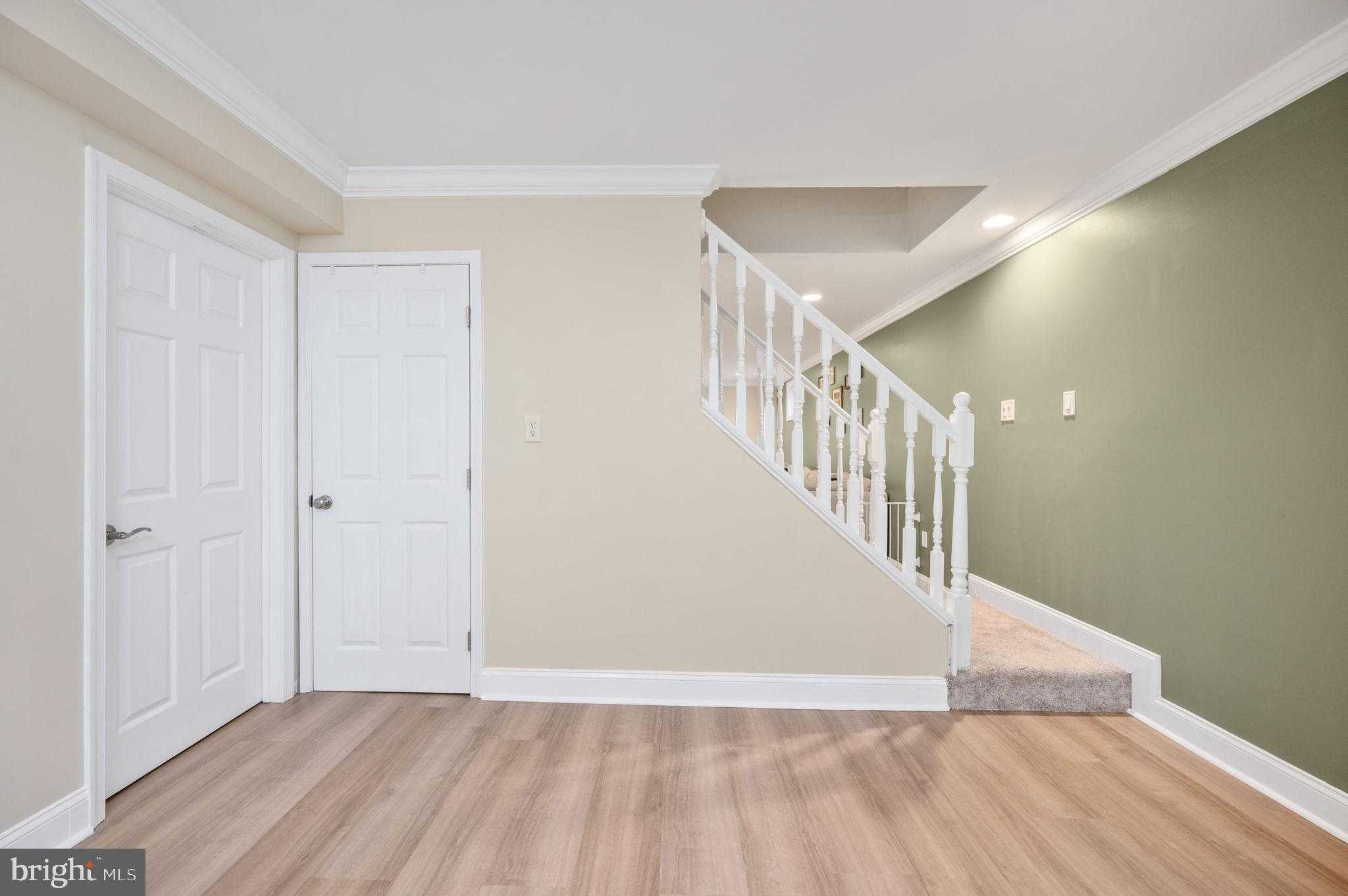 513 Lakeview Pkwy photo 50