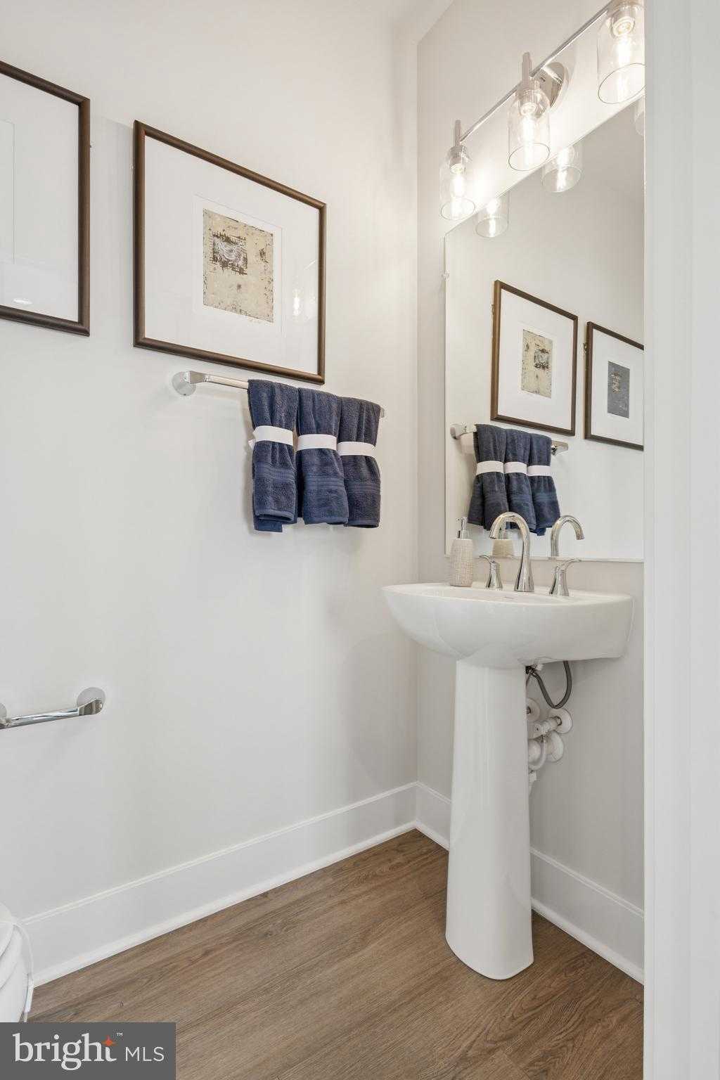 11232 Einstein St photo 16