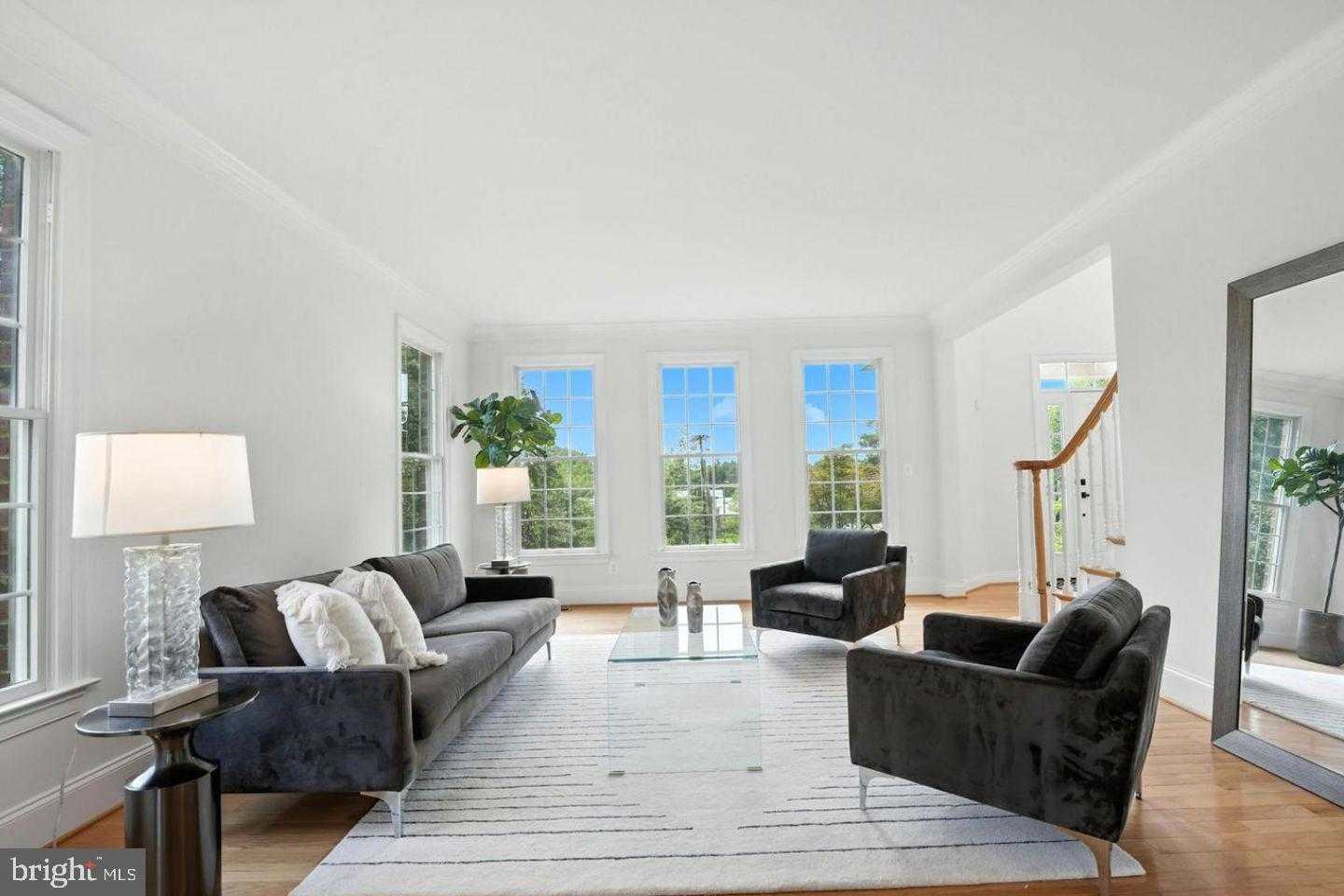 6634 Brawner St photo 22