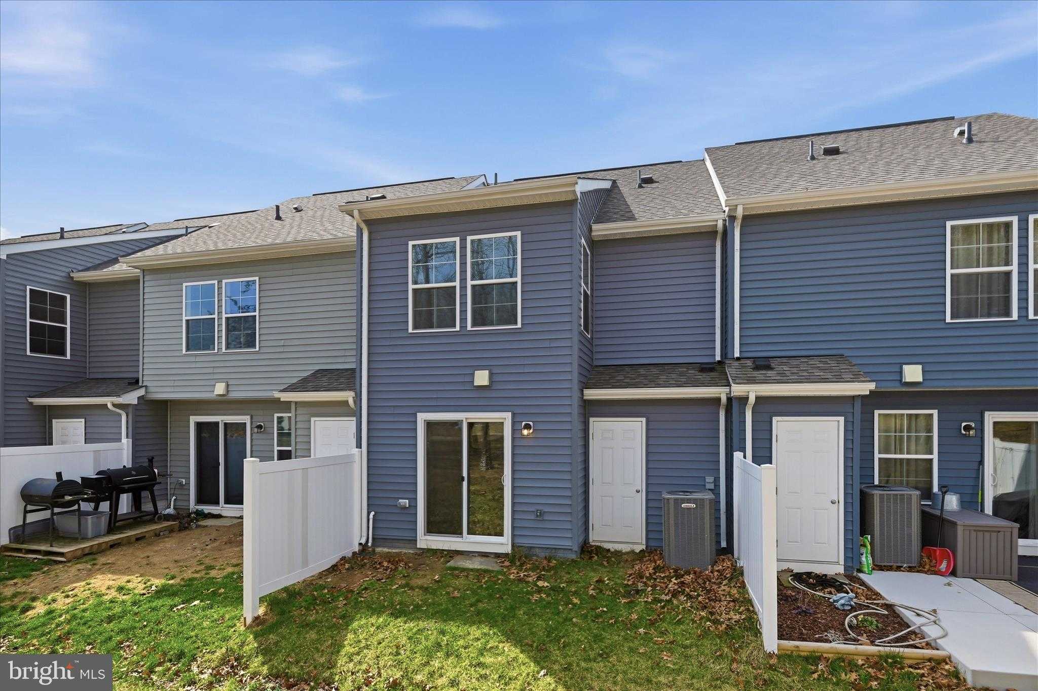 32 Pitch Pine CT photo 2