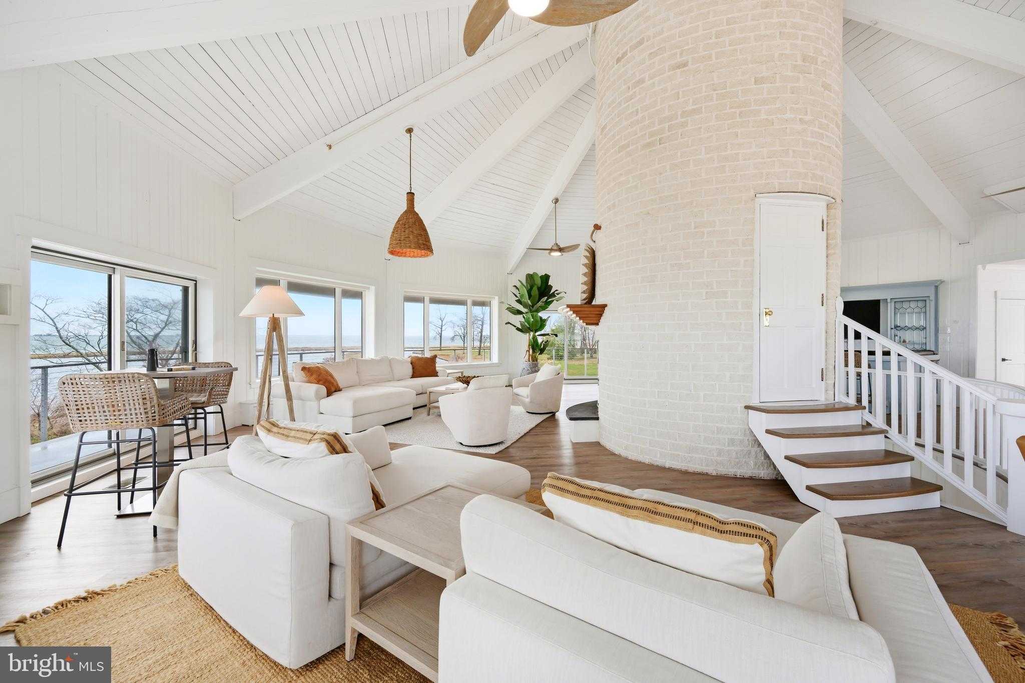 121 Kilby Pt photo 13