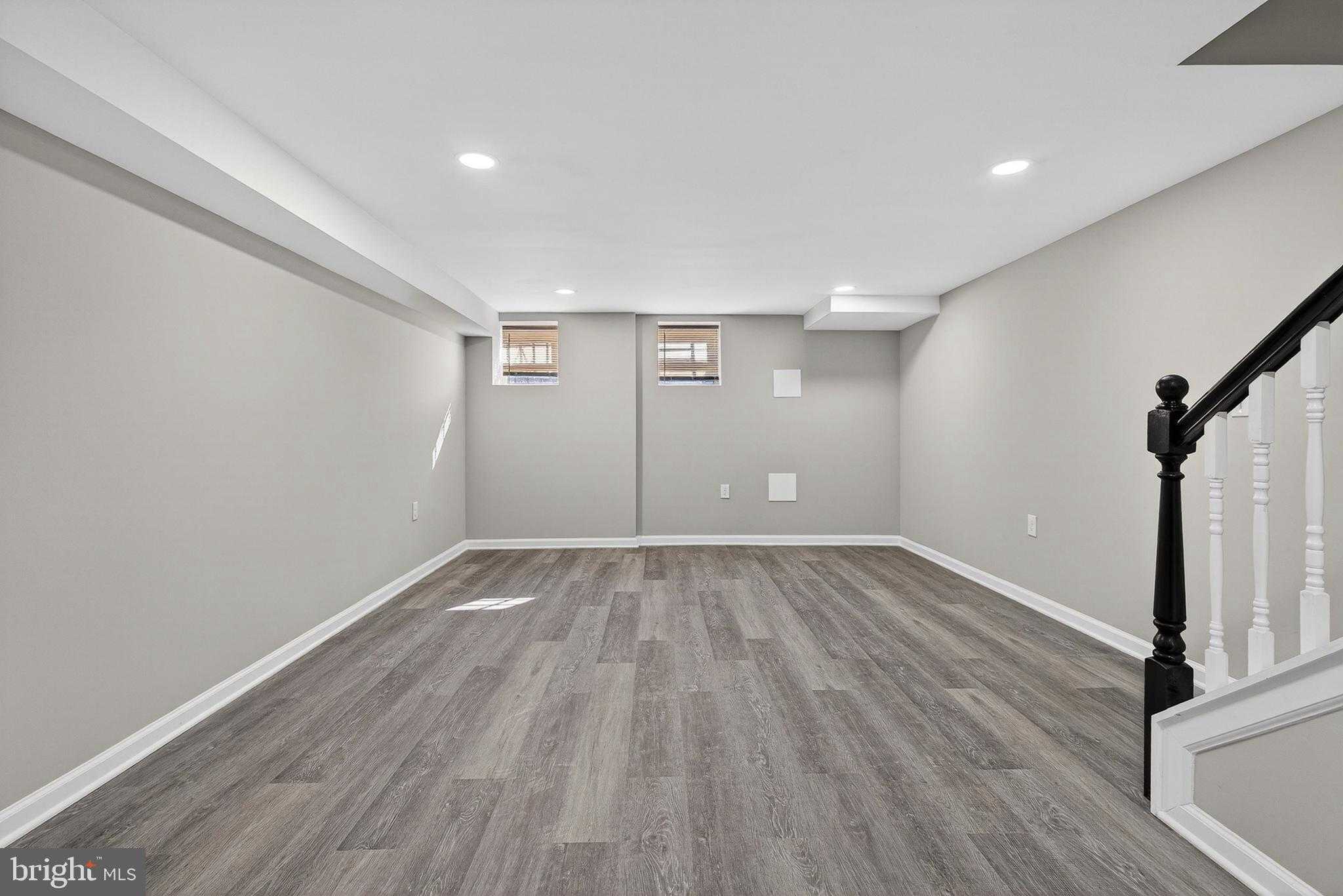 1440 Presstman St photo 29