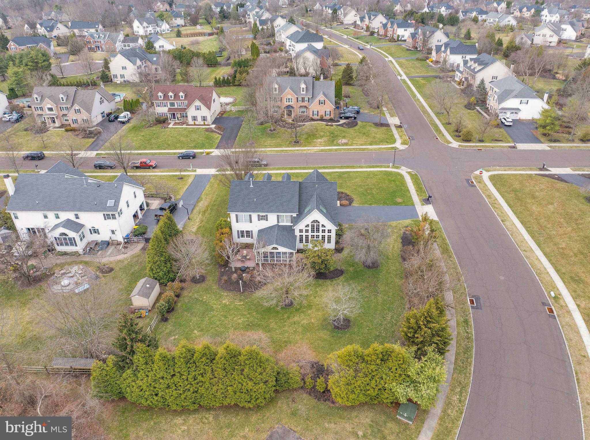 72 Bittersweet Dr photo 49