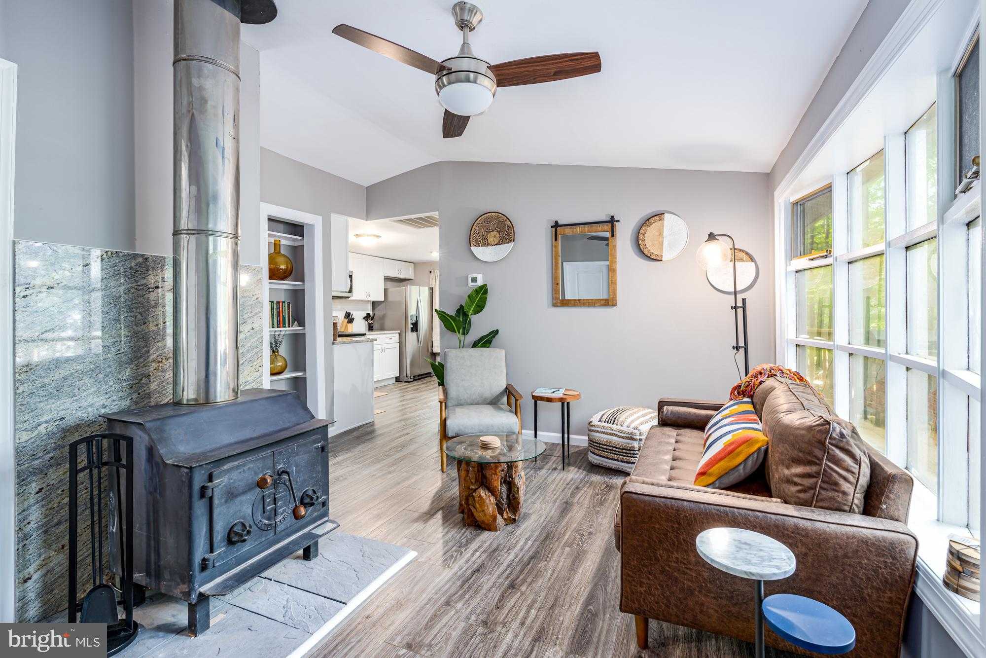 238 Ponds CT photo 8