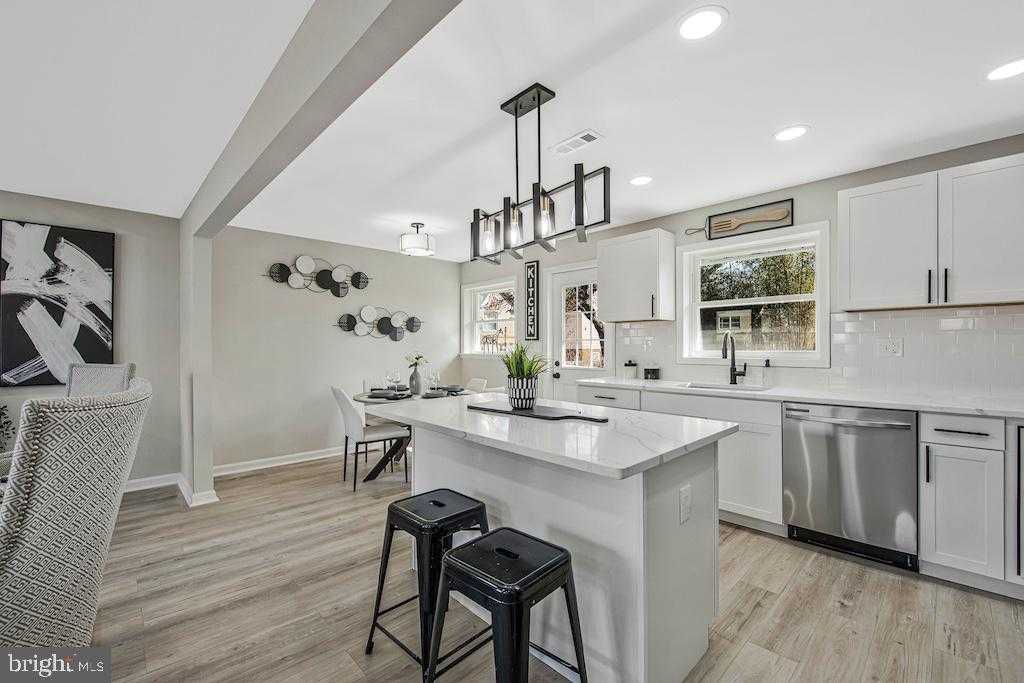 2529 Avalon Pl photo 7