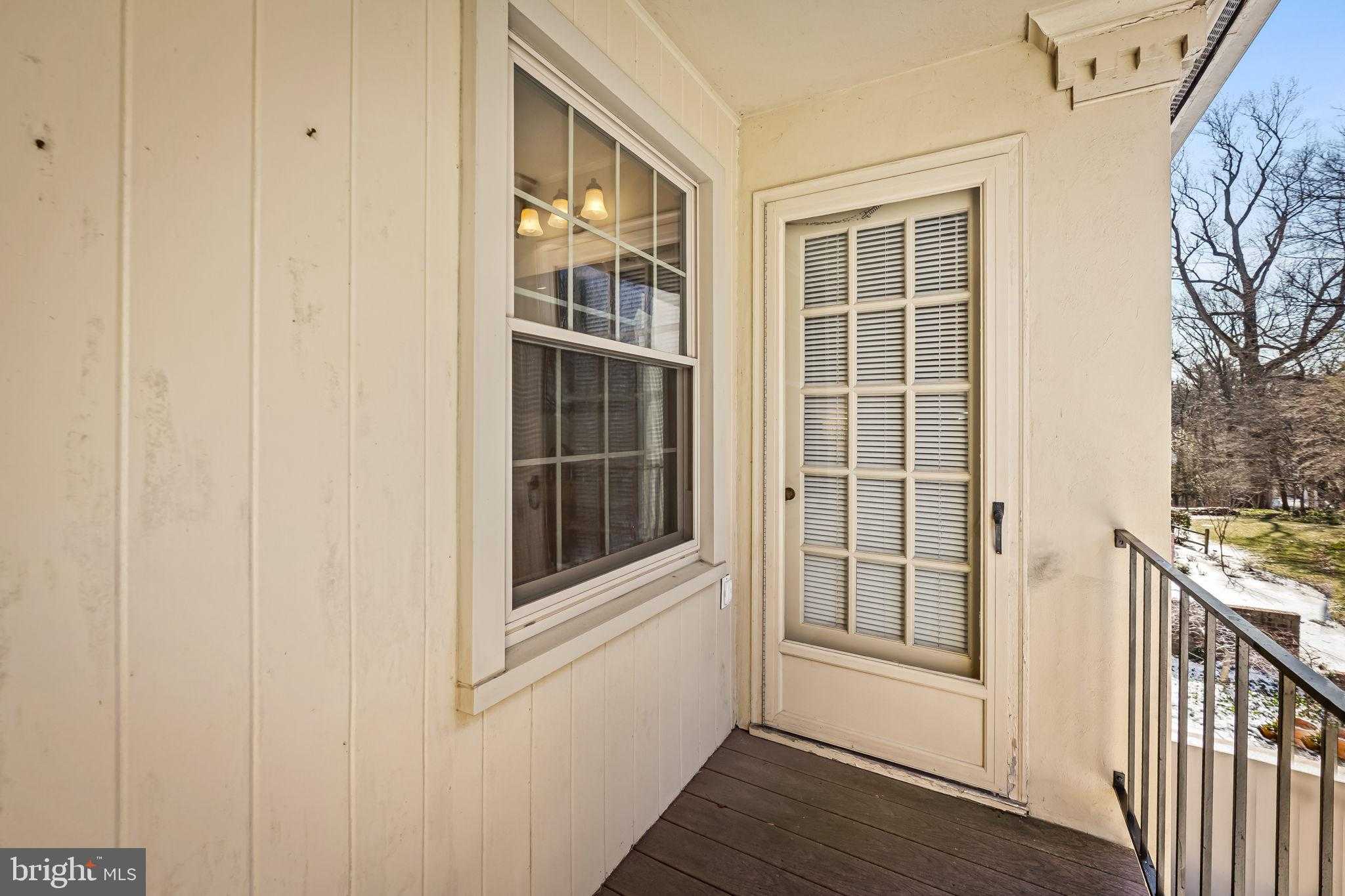 6 Hume CT # 24 photo 32