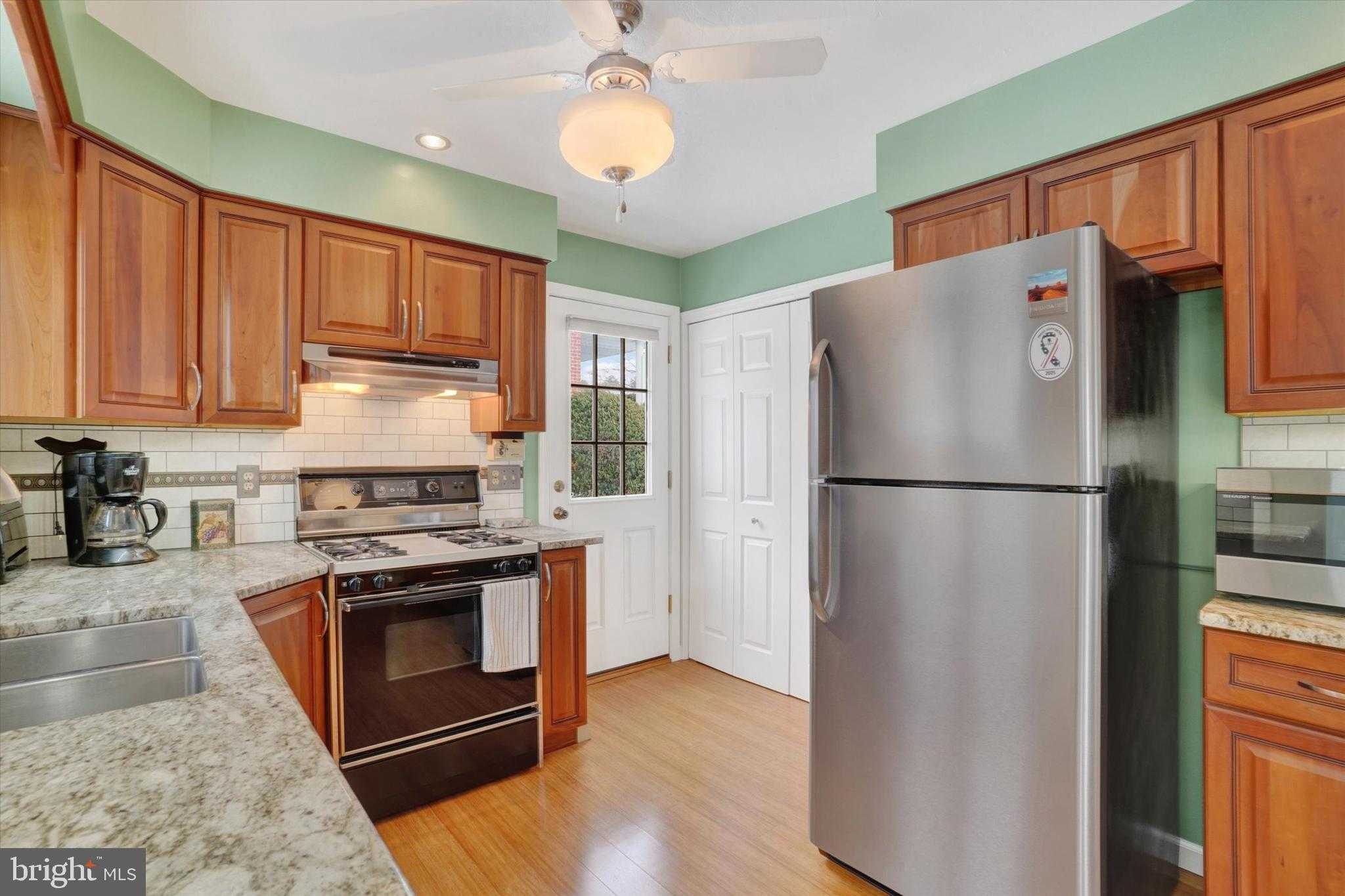 4158 Robinhood Dr photo 14