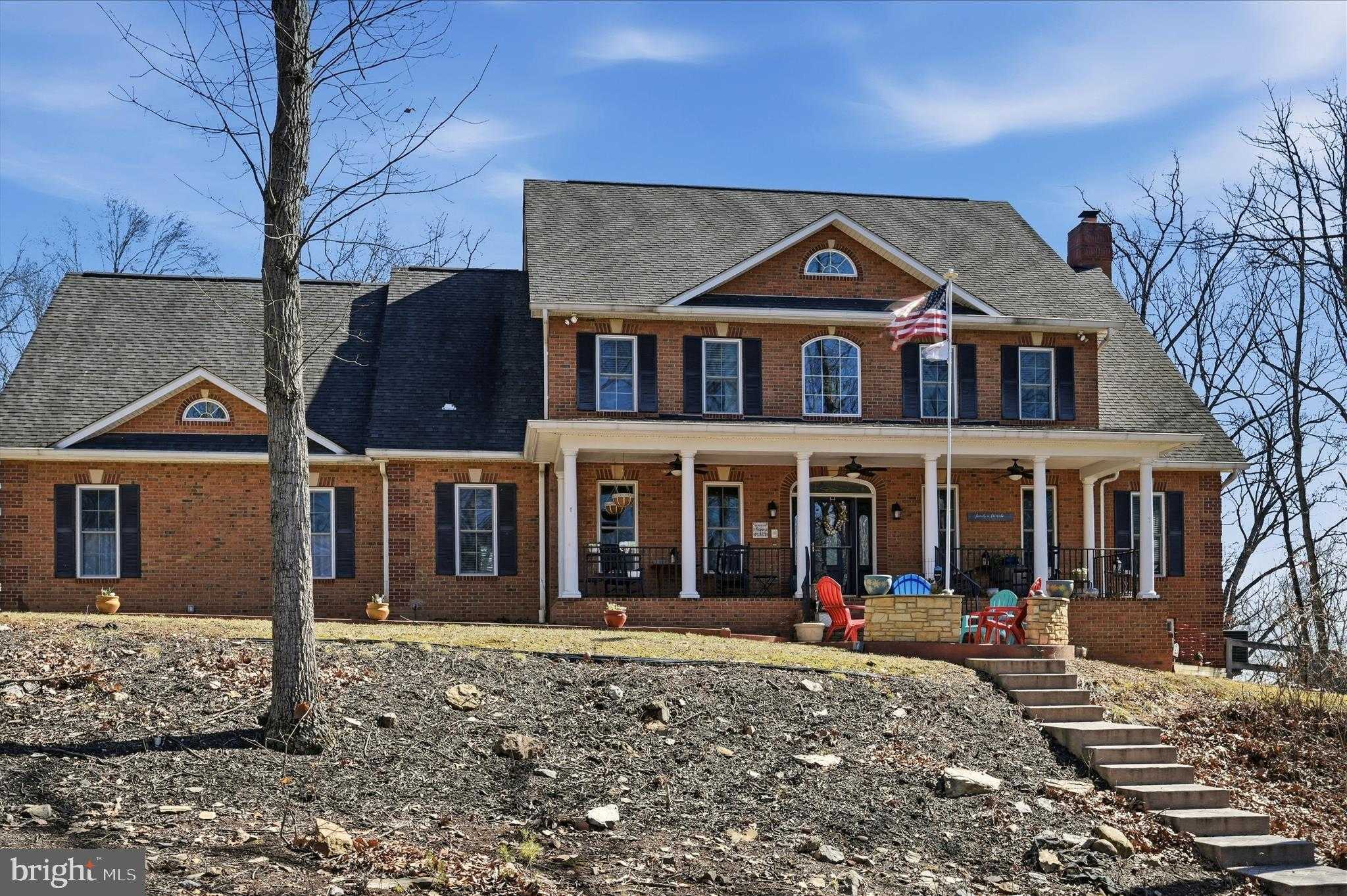 520 Clagett St SW, Leesburg