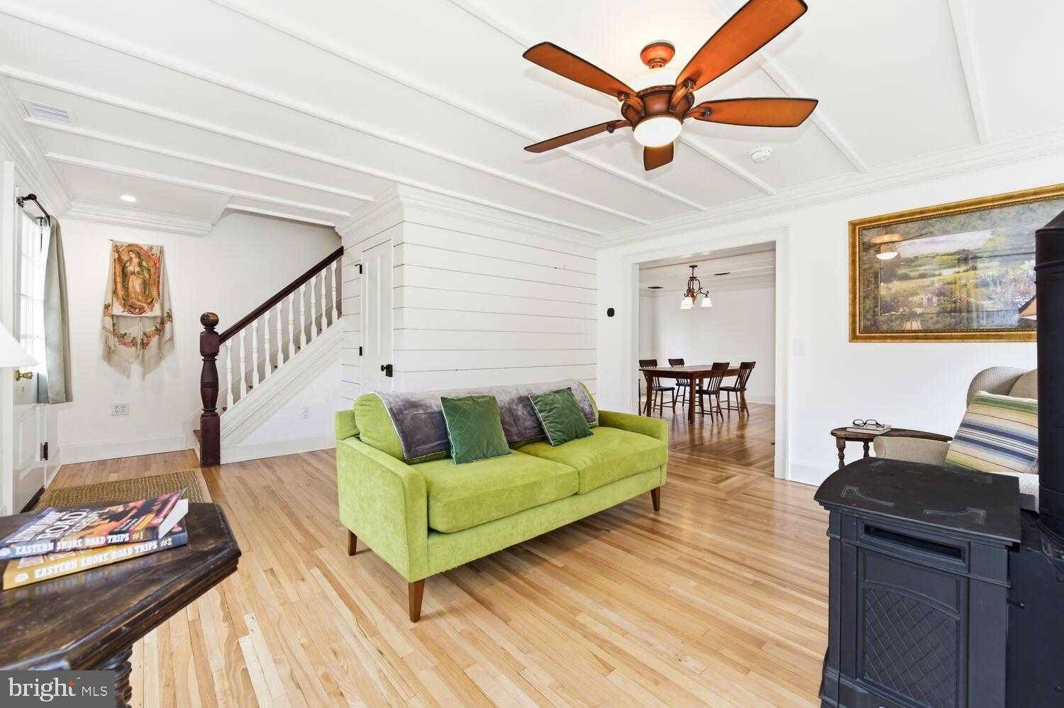 7651 Main St photo 5