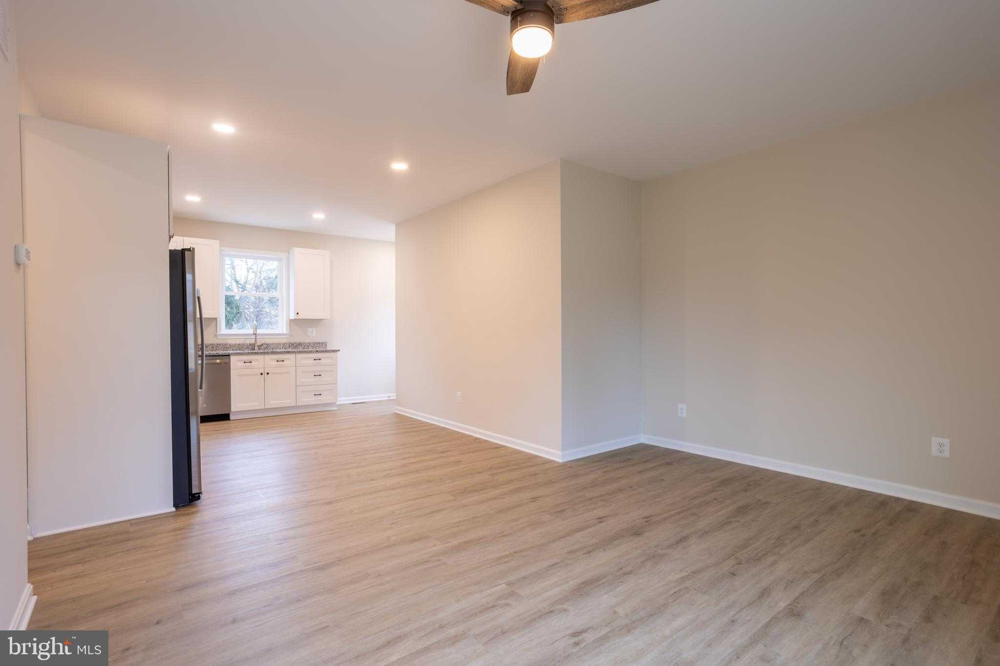 109 Marshall Dr photo 7