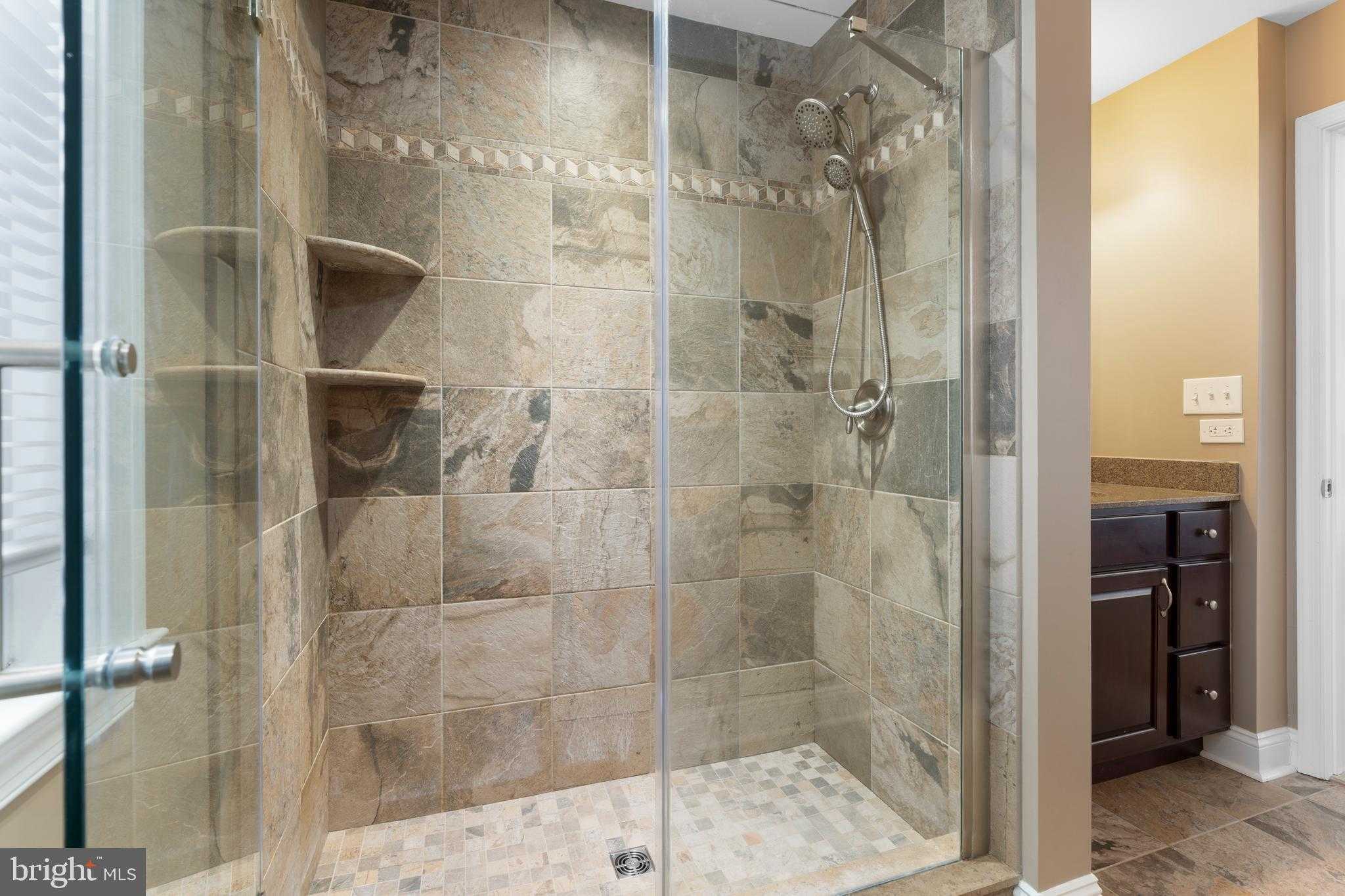 463 Crisfield Dr photo 43