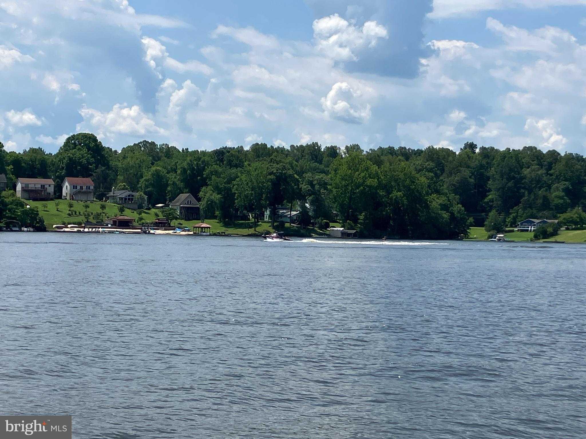 1224 N Lakeshore Dr photo 29